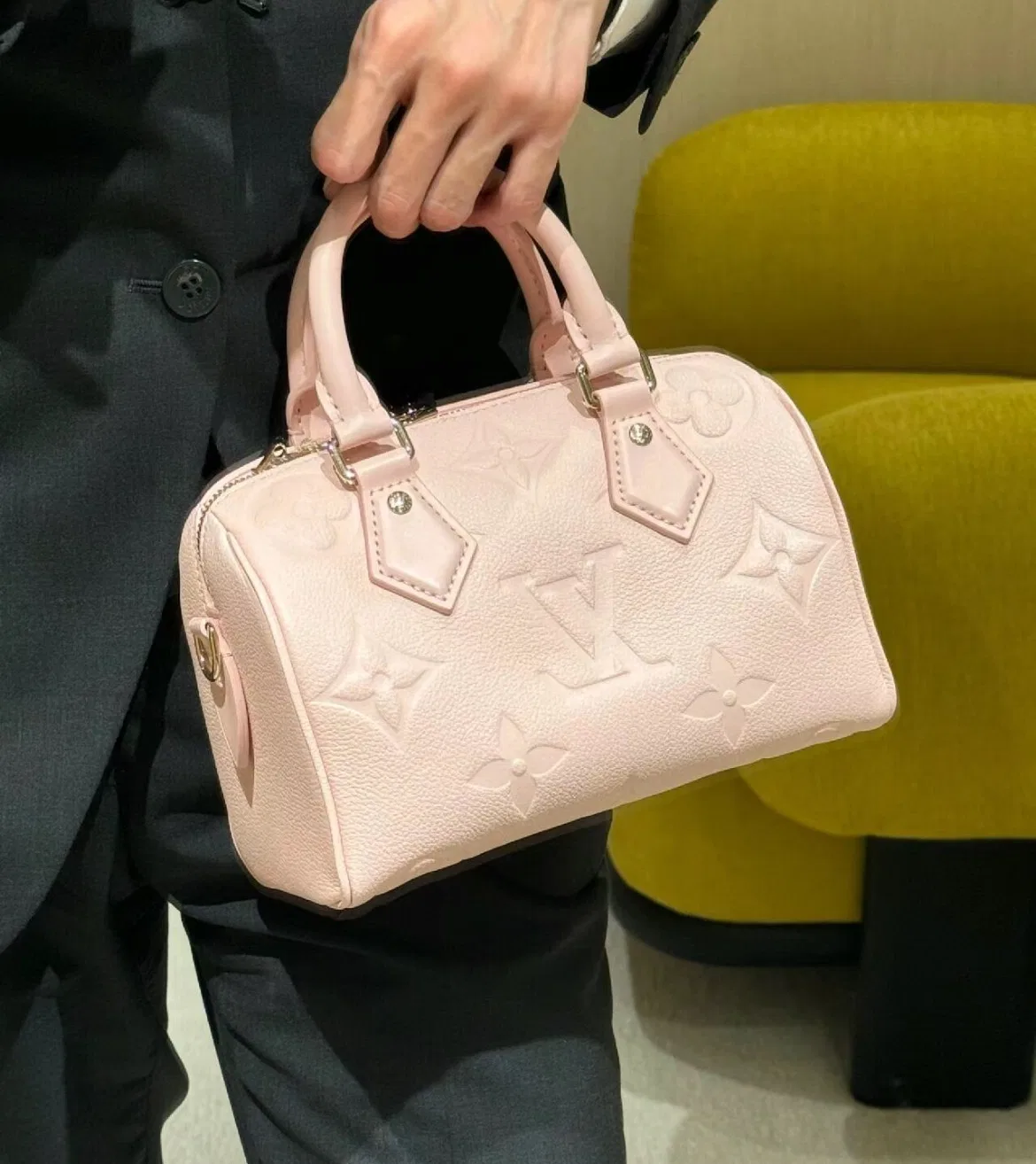 LV 27FW VCICDVH 028 토트백 20