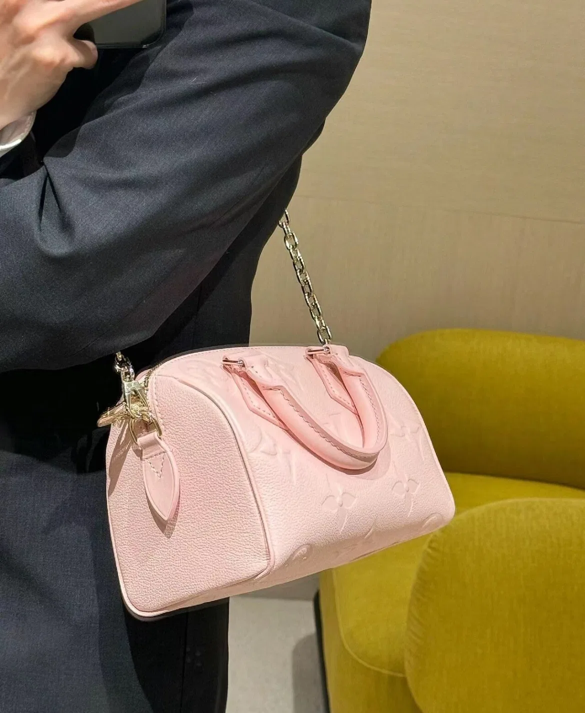 LV 27FW VCICDVH 028 토트백 21