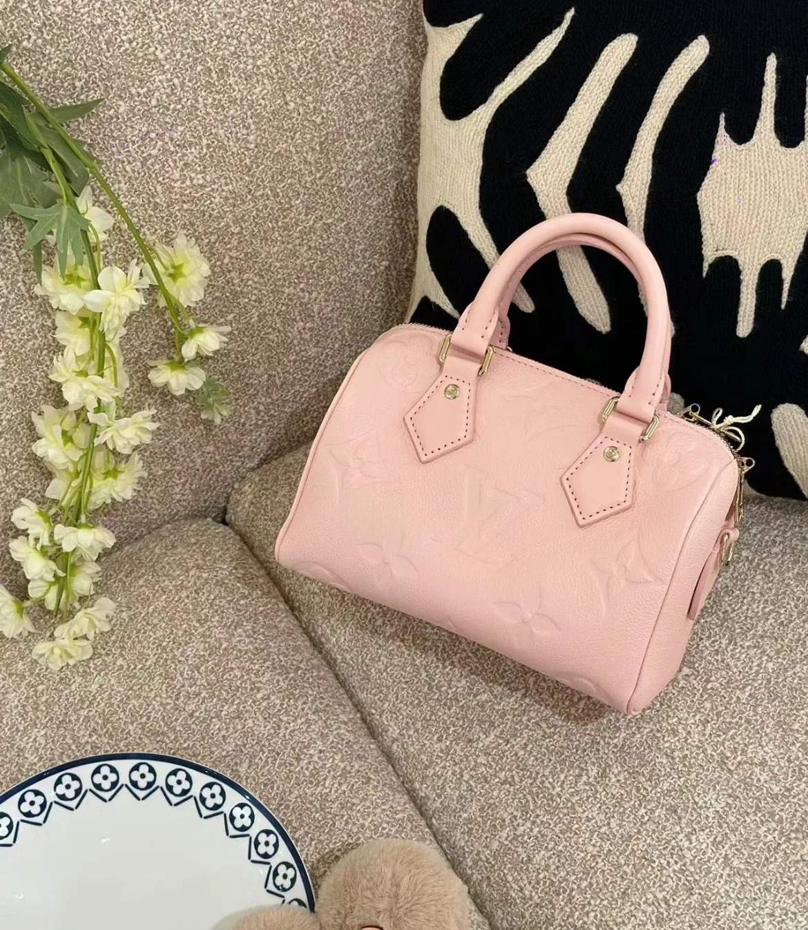 LV 27FW VCICDVH 028 토트백 22