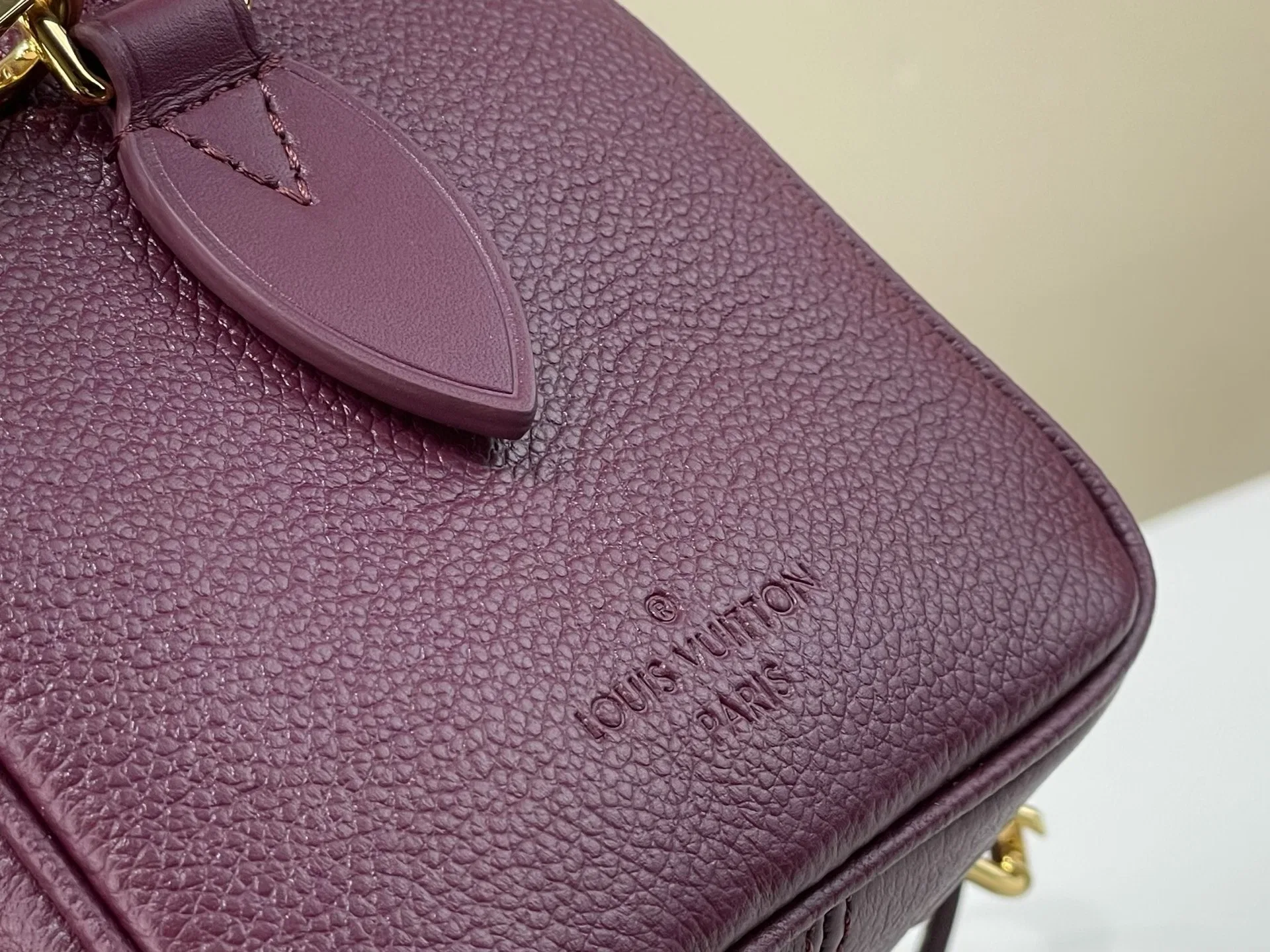 LV 27FW VCICDVH 029 토트백 47