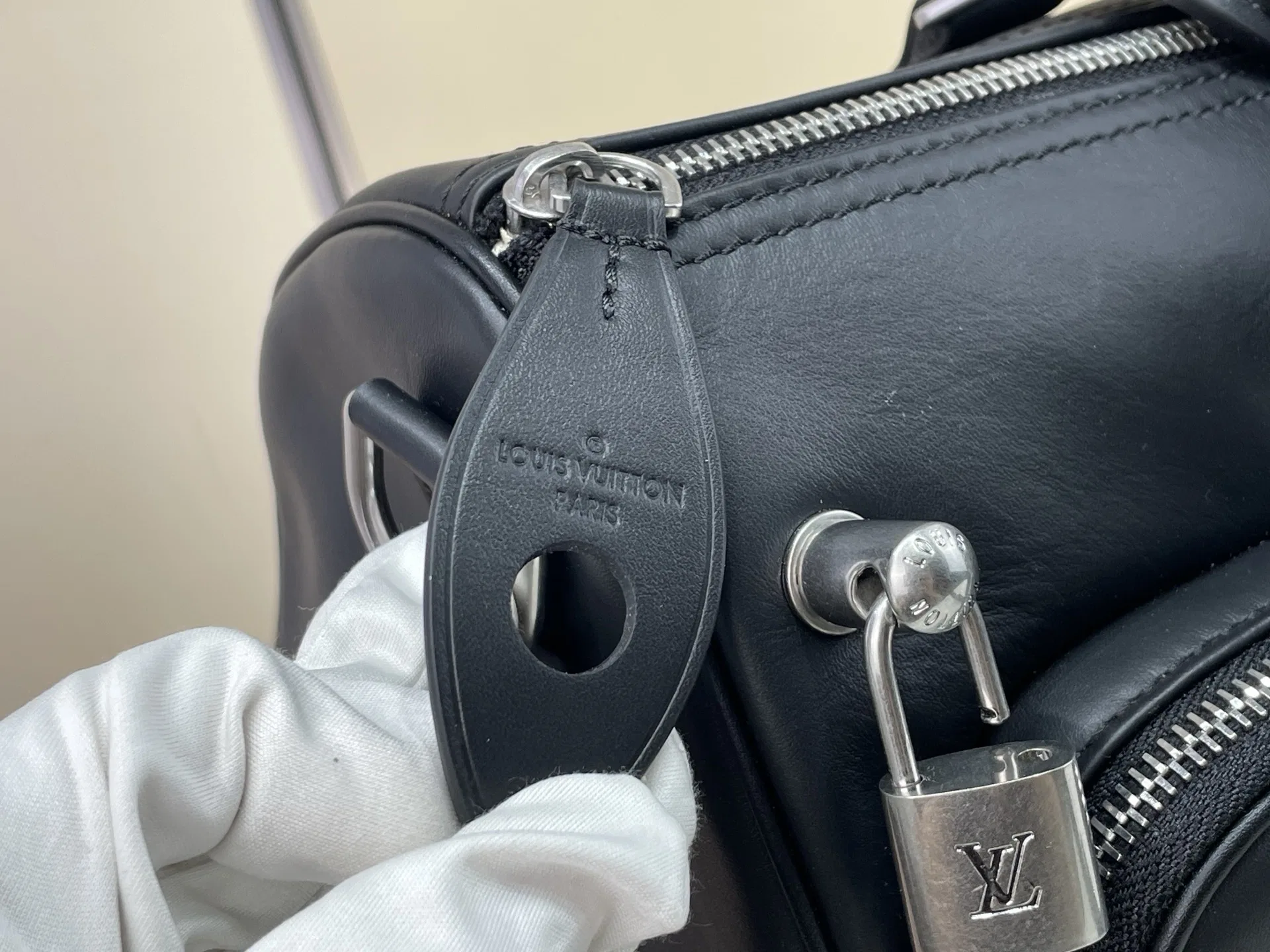 LV 27FW VCICDVH 030 토트백 11