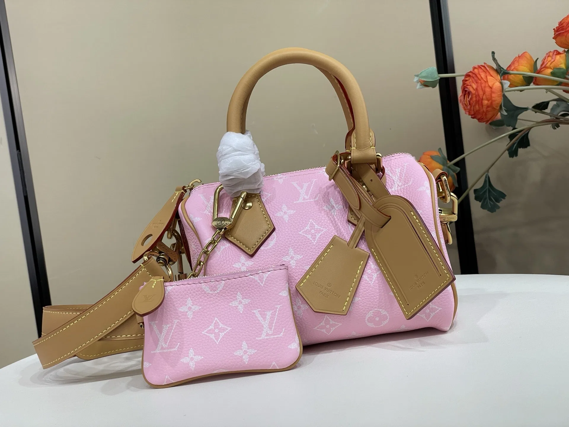 LV 27FW VCICDVH 031 토트백 20