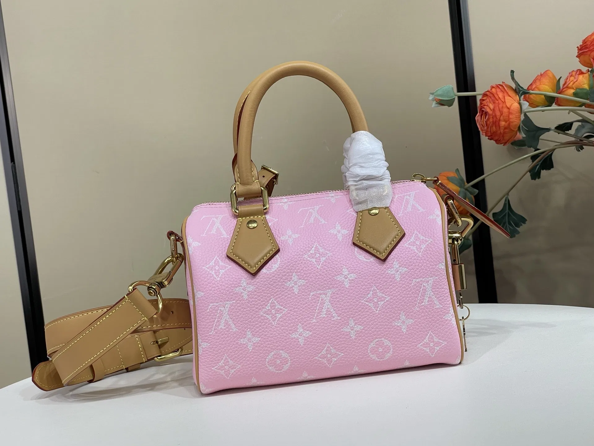 LV 27FW VCICDVH 031 토트백 21