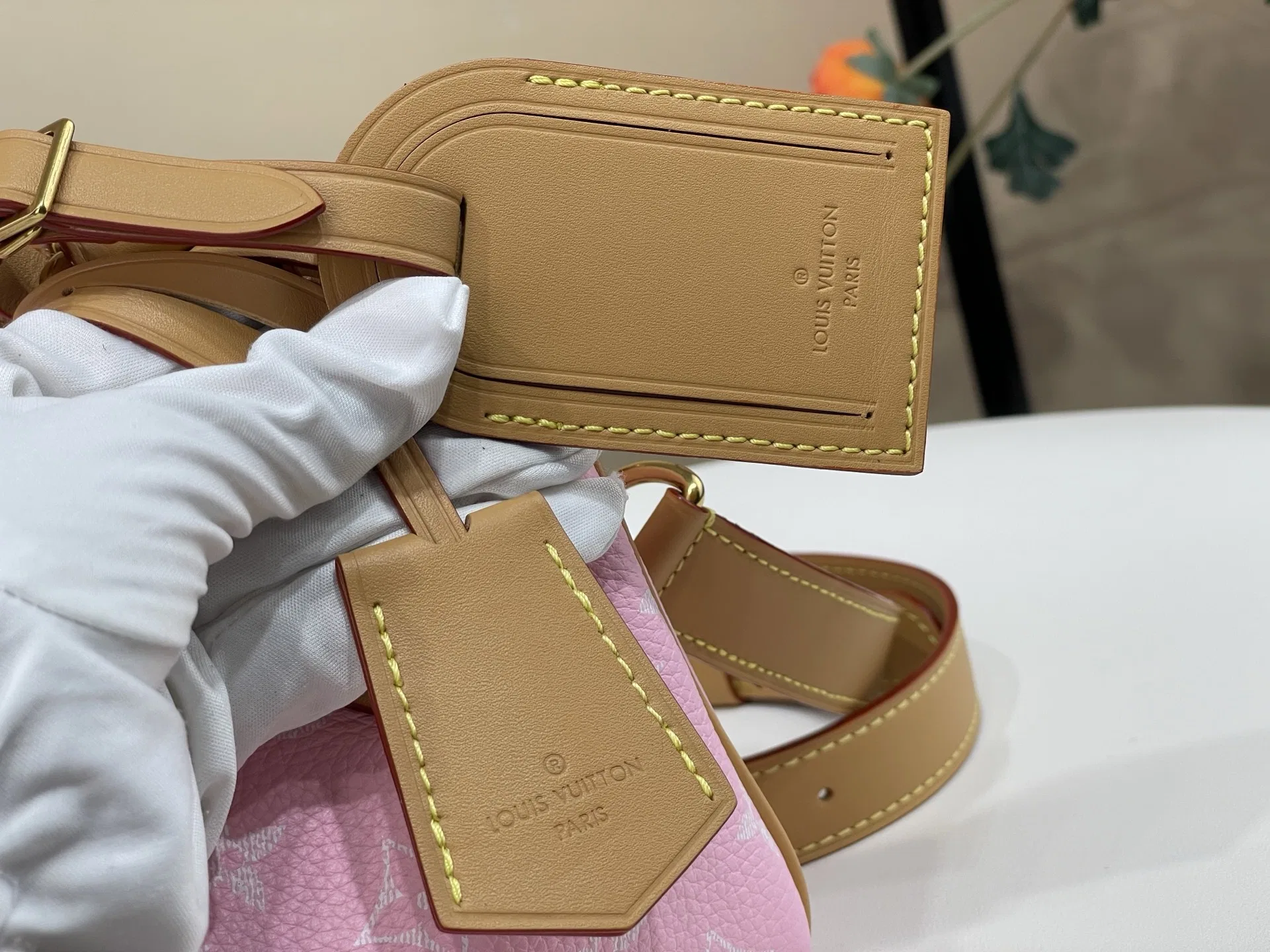 LV 27FW VCICDVH 031 토트백 24