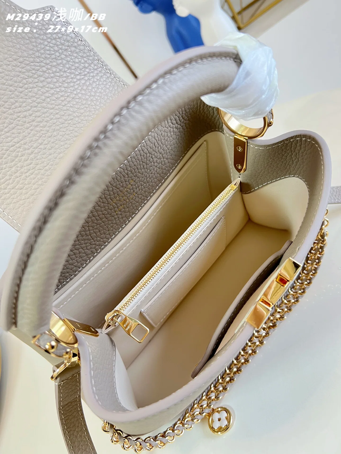 LV 27FW VCICDVH 036 토트백 8