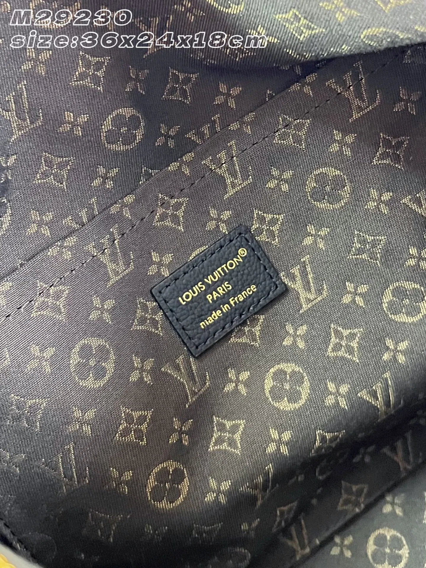 LV 27FW VCICDVH 037 크로스백 9