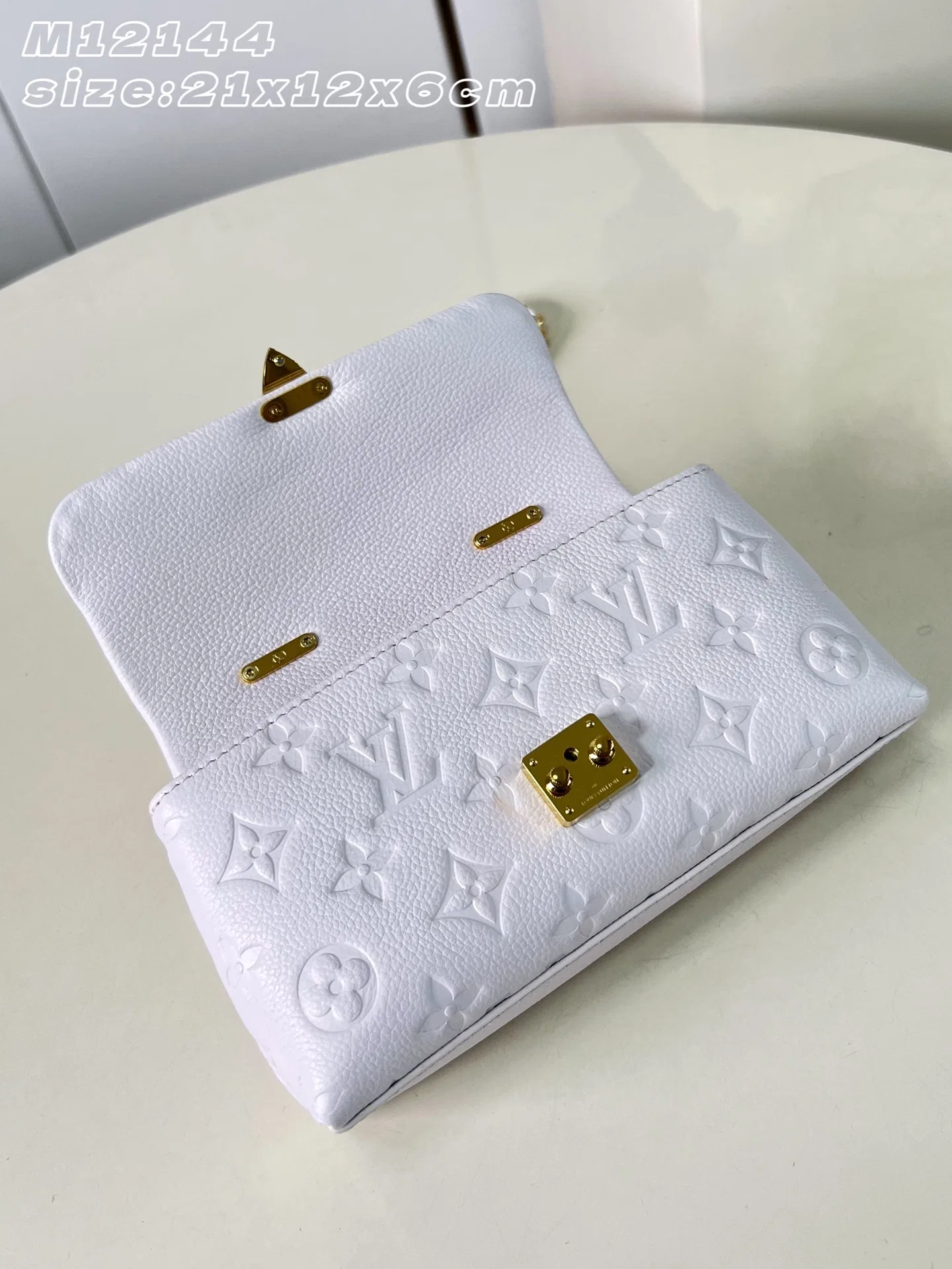 LV 27FW VCICDVH 038 미니백 7