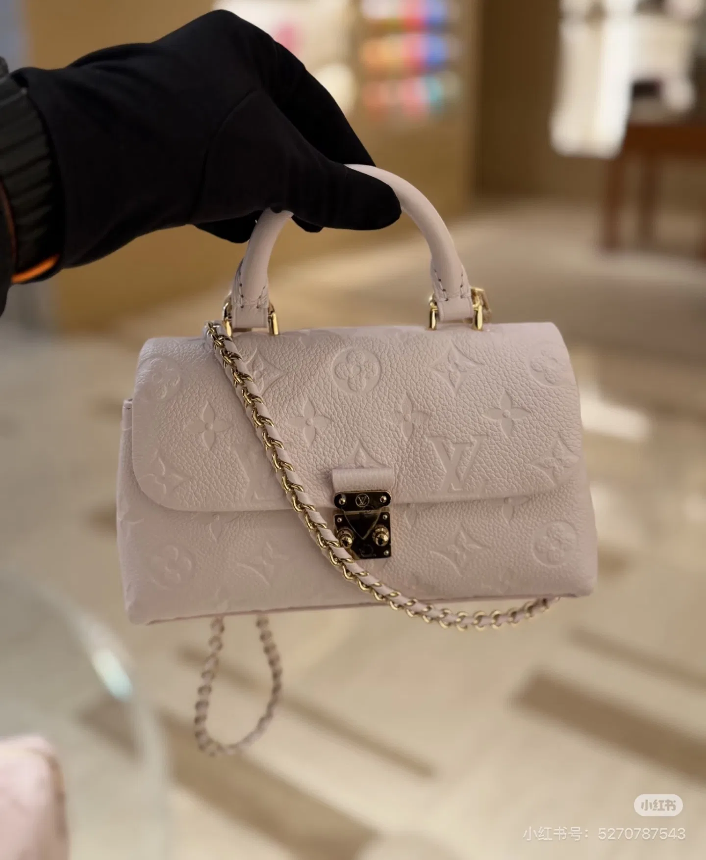 LV 27FW VCICDVH 044 미니백 32