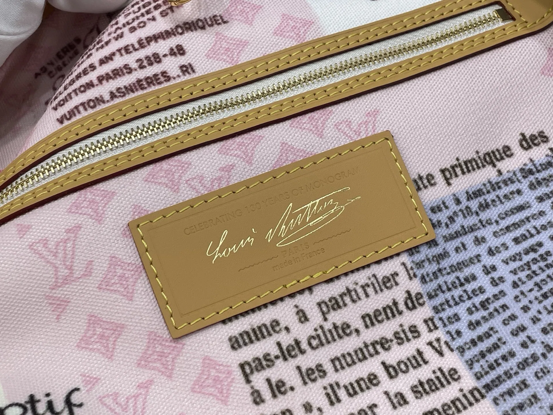 LV 27FW VCICDVH 048 토트백 9