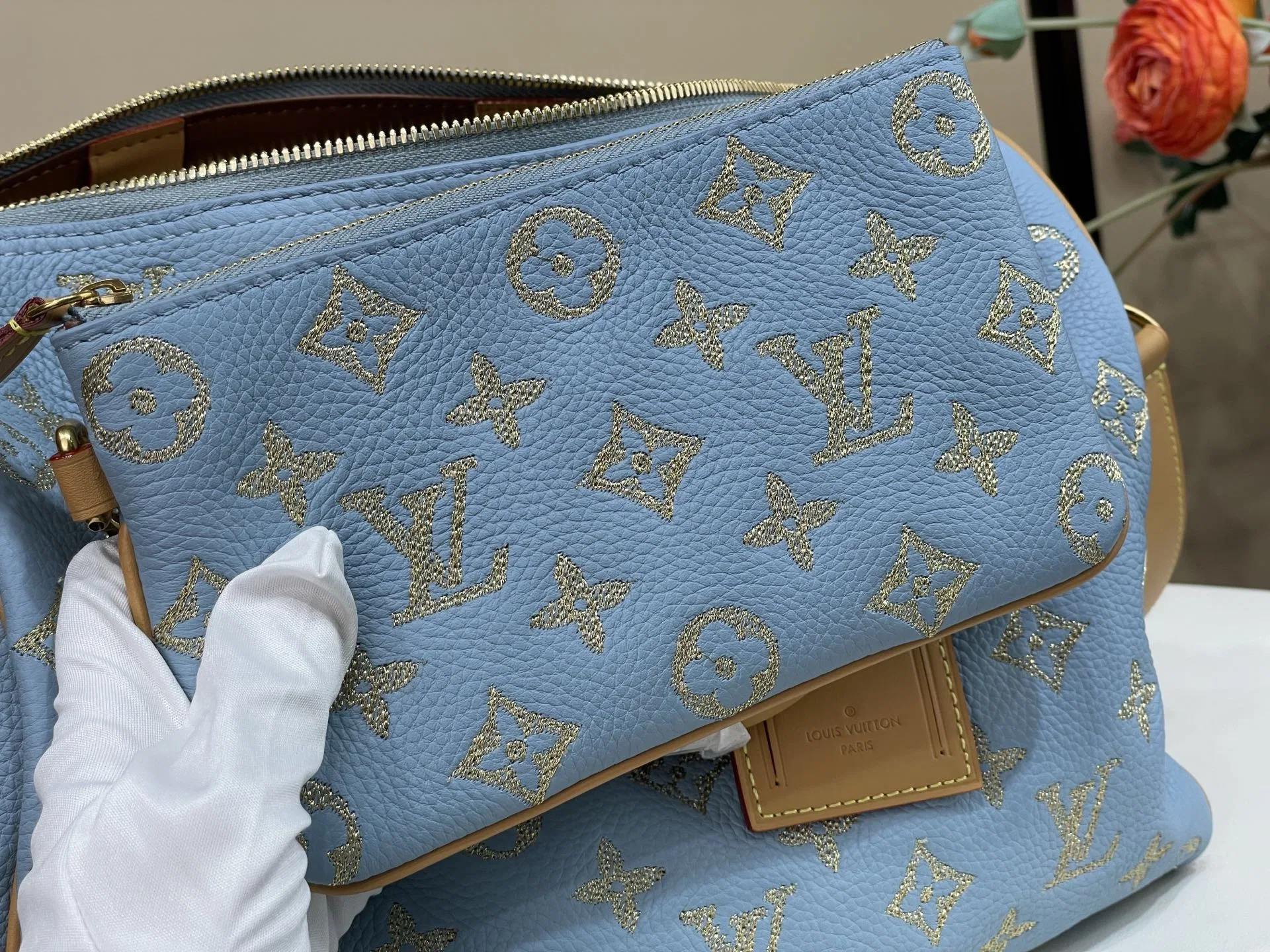 LV 27FW VCICDVH 049 토트백 16