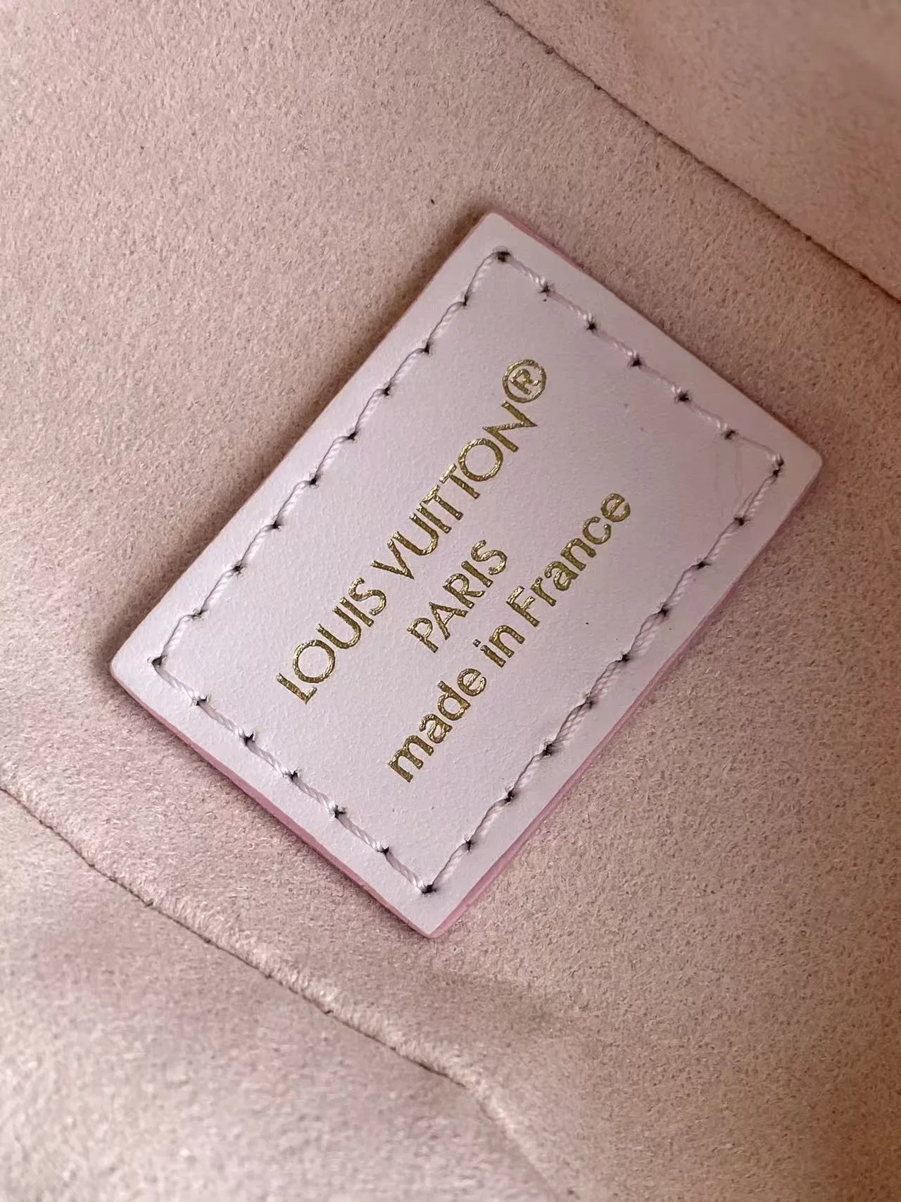 LV 27FW VCICDVH 053 숄더백 27