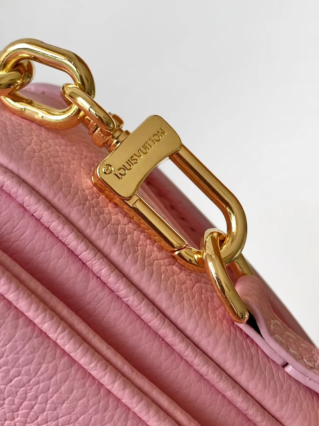 LV 27FW VCICDVH 054 미니백 7
