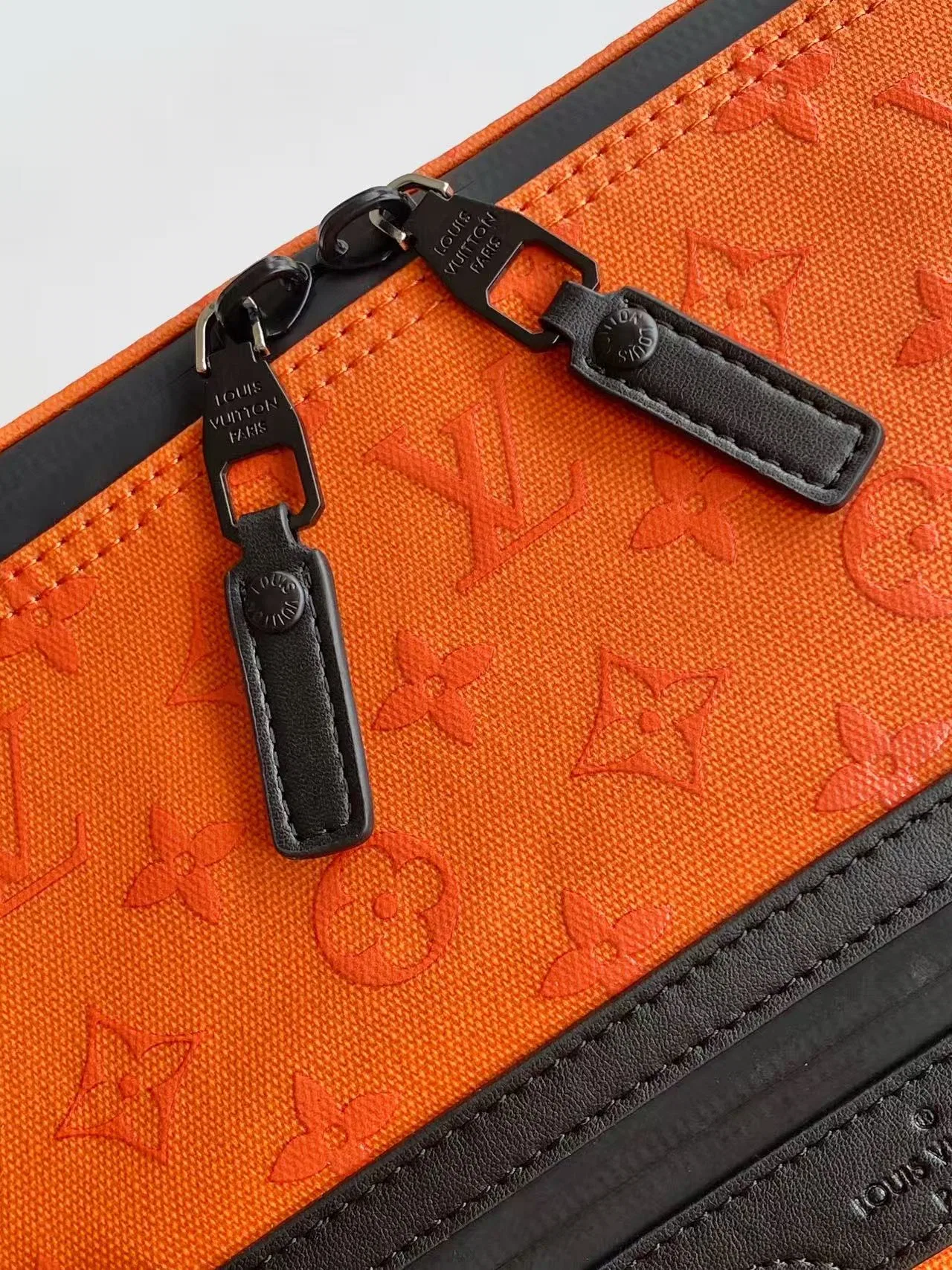 LV 27FW VCICDVH 067 토트백 7