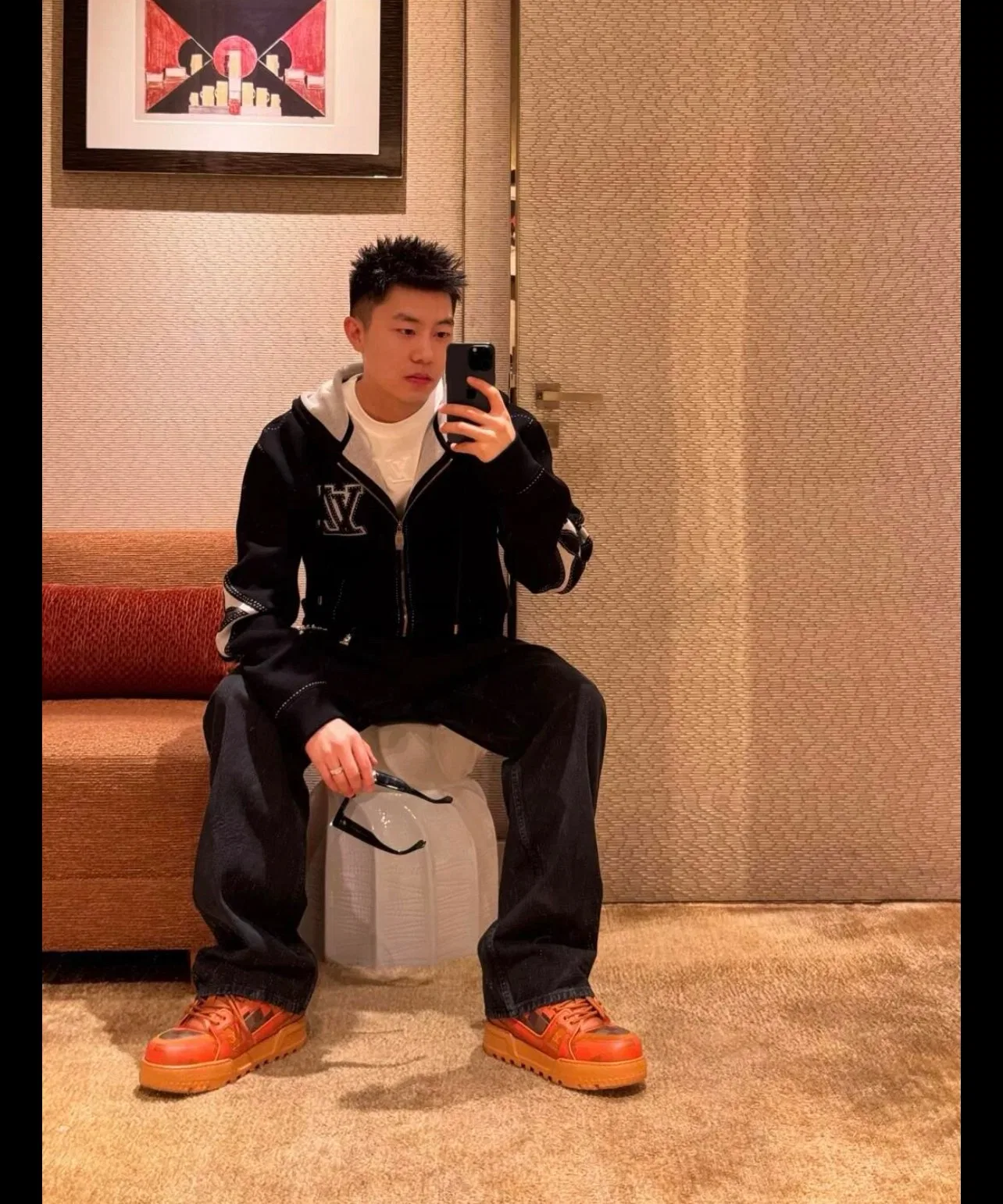 LV 27FW VVEHJZL 002 데님팬츠 7
