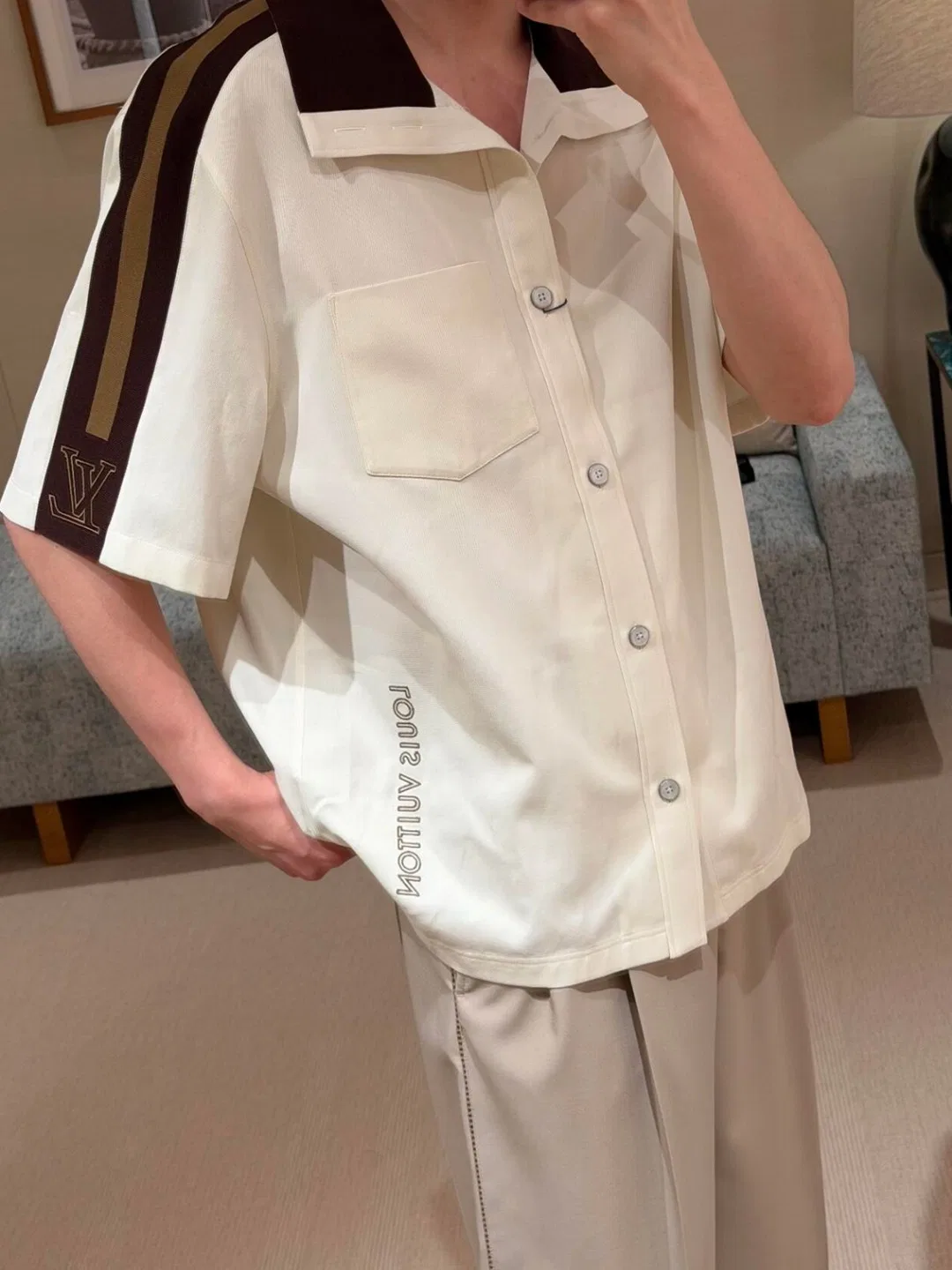 LV 27FW VVEHJZL 003 반팔셔츠 9