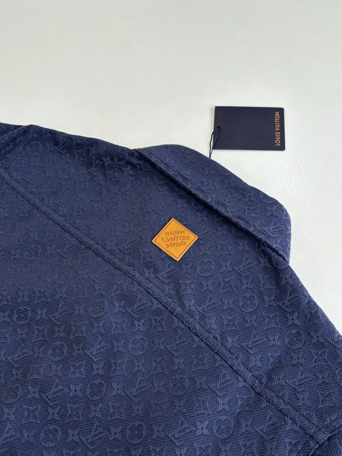 LV 27FW VVEHJZL 008 반팔셔츠 9