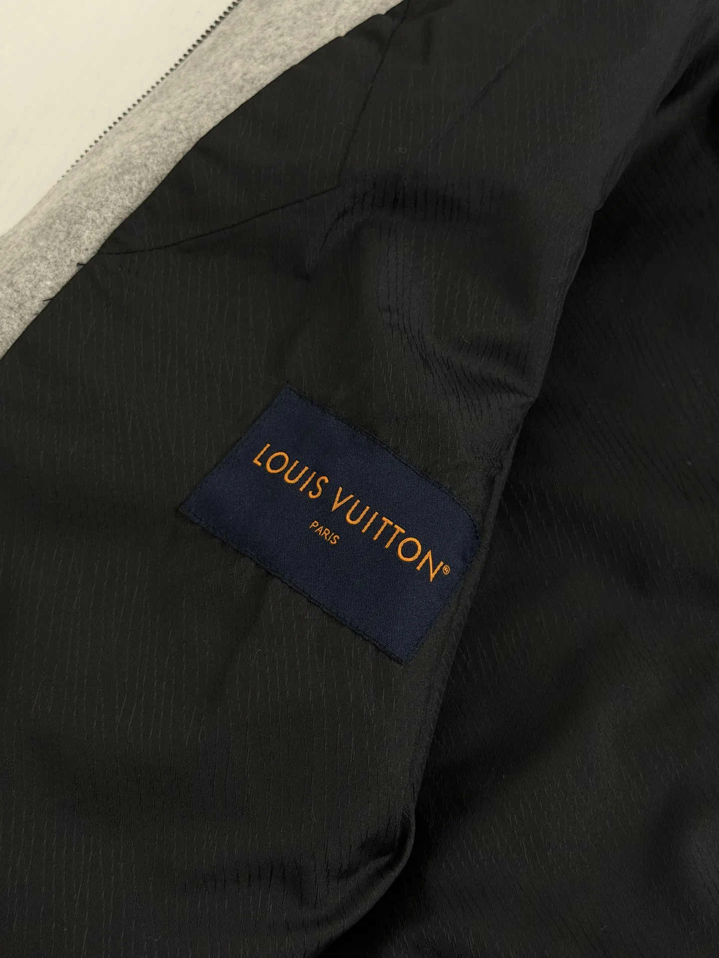 LV 27FW VVEHJZL 010 집업후드 10