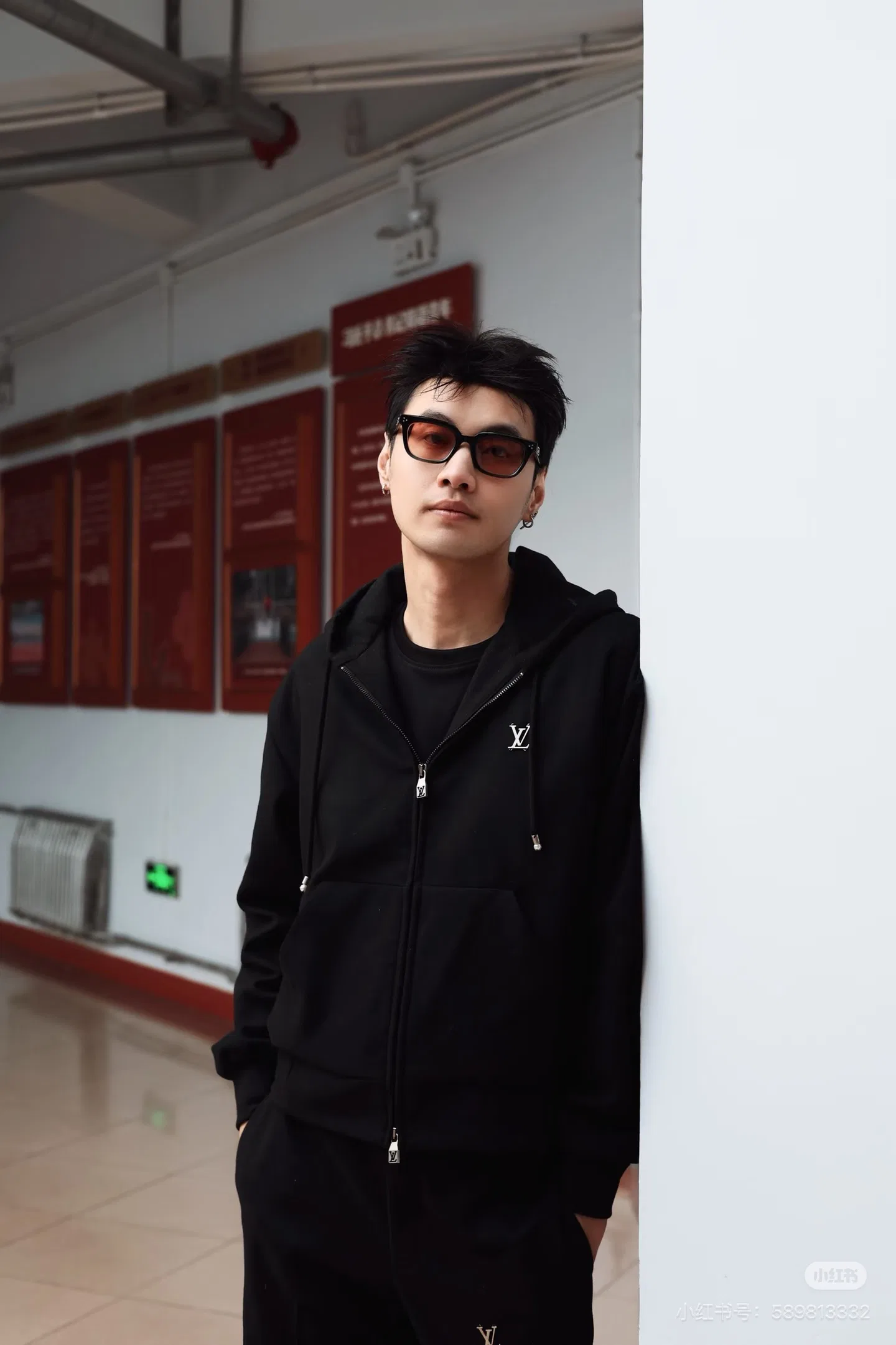 LV 27FW VVEHJZL 010 집업후드 36