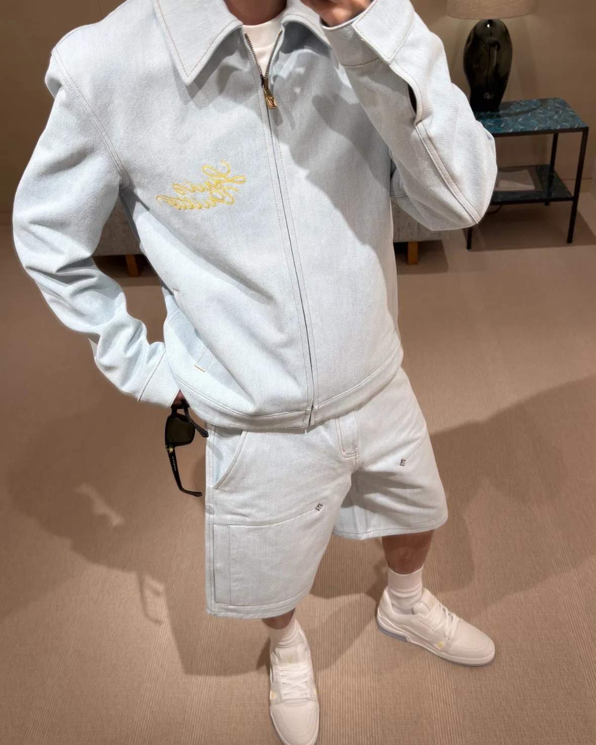LV 27FW VVEHJZL 013 데님자켓 12
