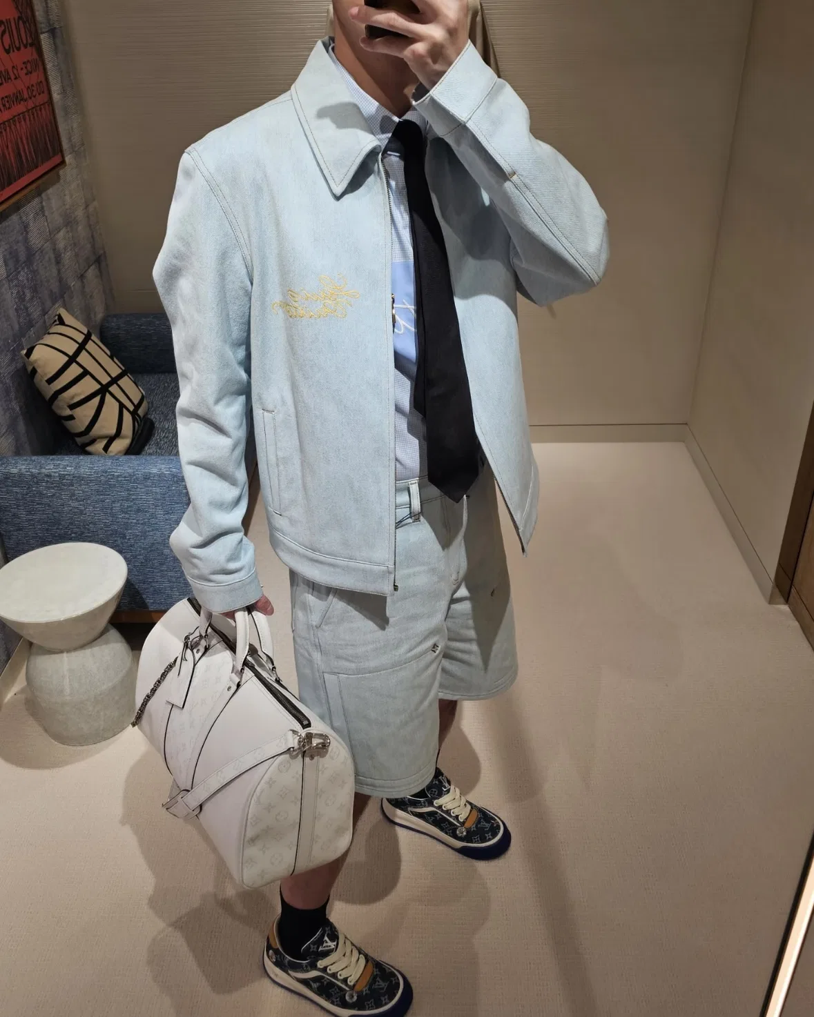 LV 27FW VVEHJZL 013 데님자켓 15