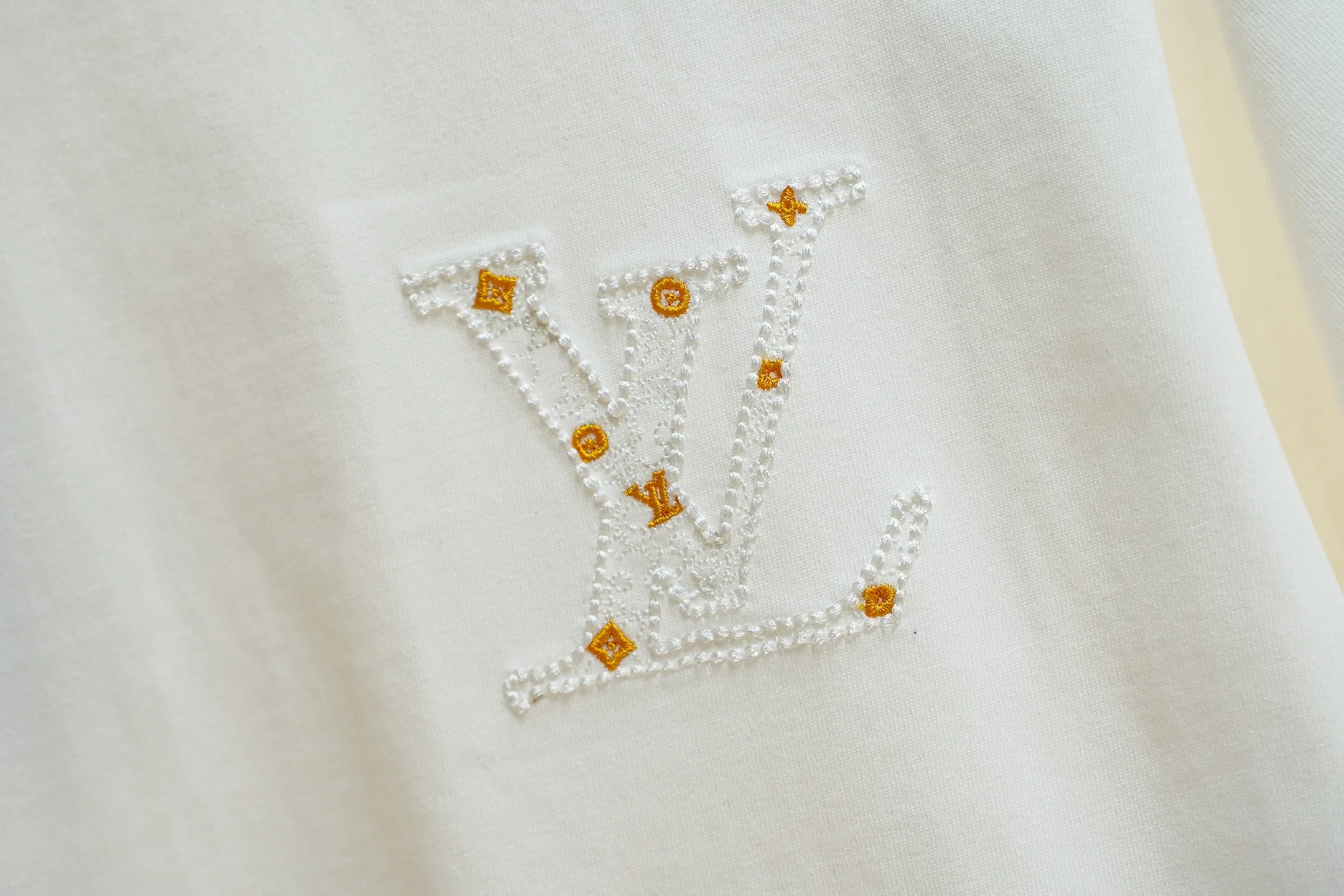 LV 27FW WBOJRAP 004 반팔티셔츠 18