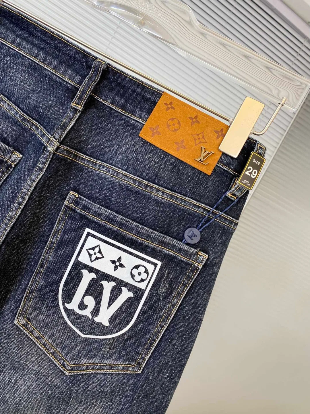 LV 27FW WBOJRAP 005 데님팬츠 8