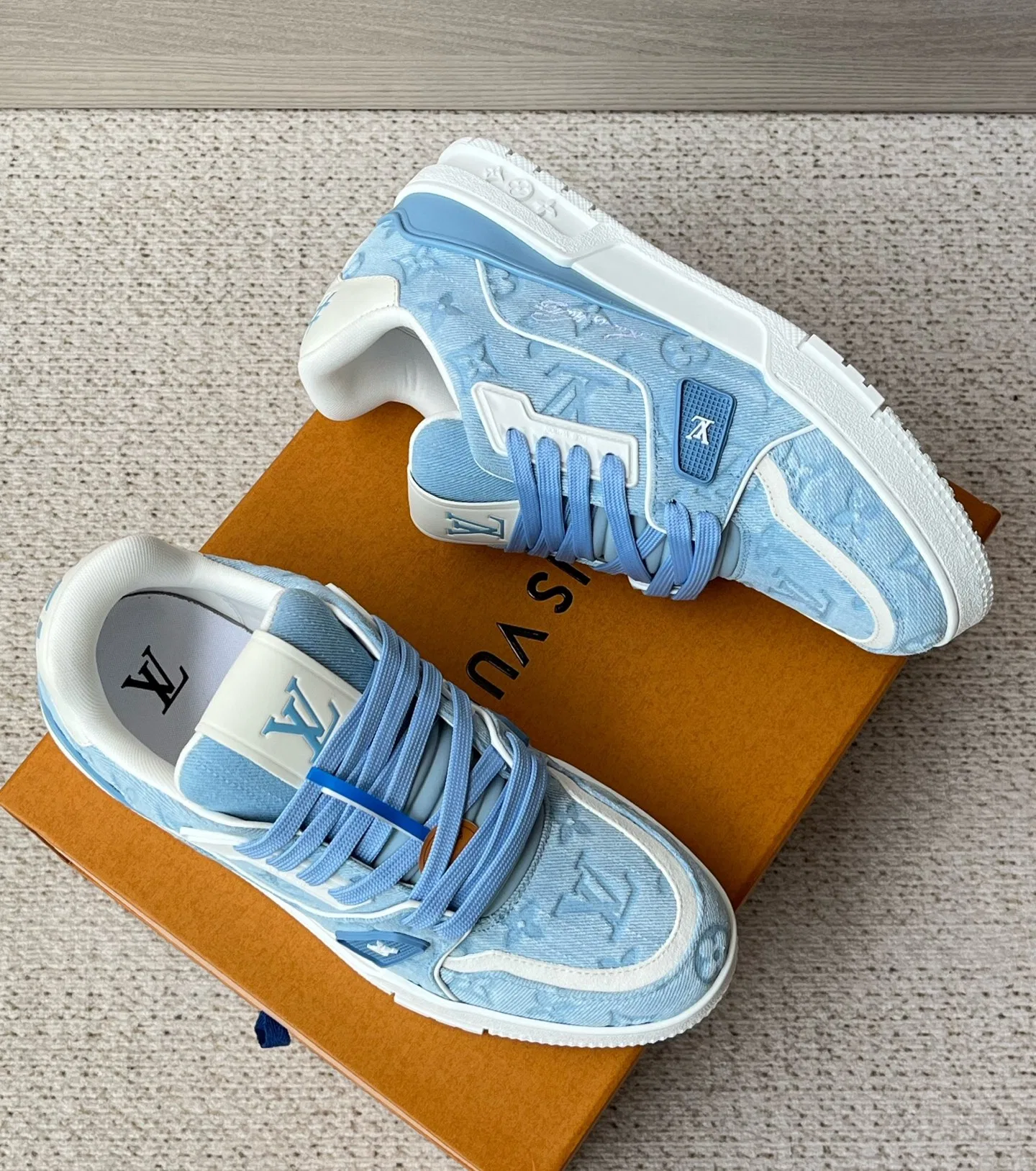 LV 27FW WBOJRAP 015 스니커즈 21