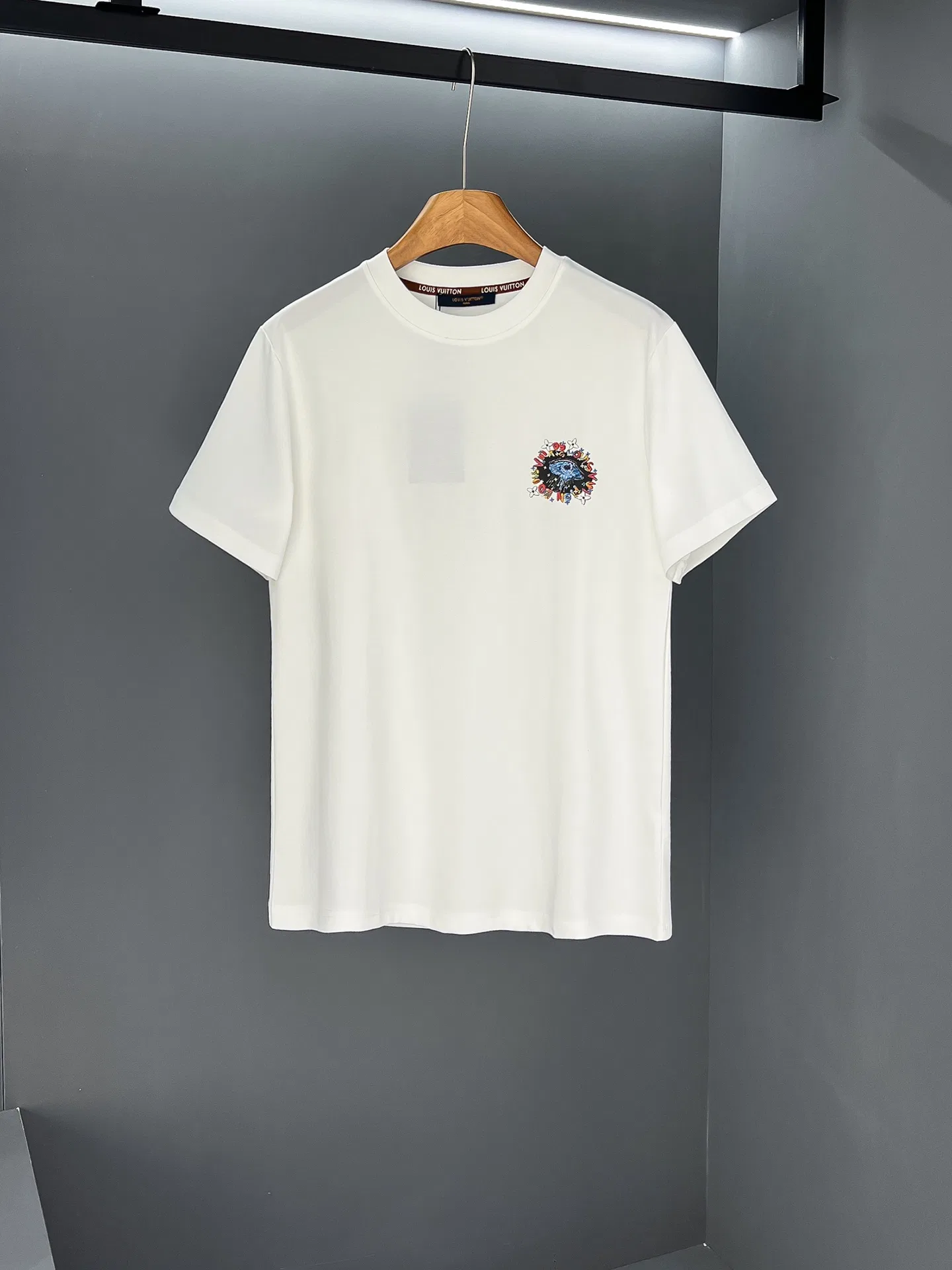 LV 27FW WBOJRAP 020 반팔티셔츠 10