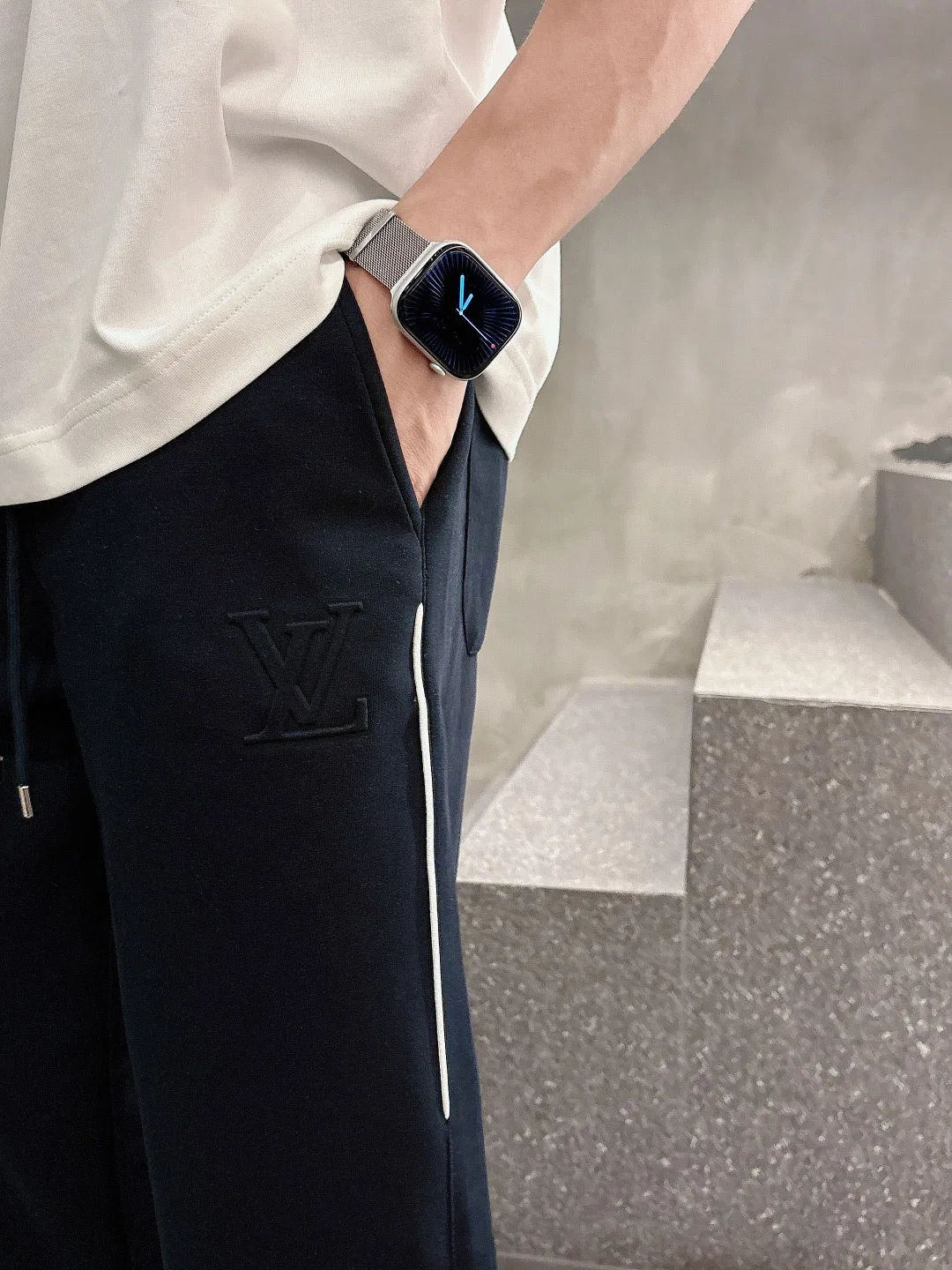 LV 27FW WBOJRAP 044 스웻팬츠 14