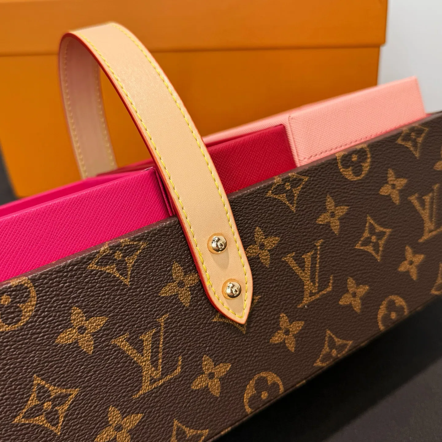 LV 27FW XEHAOGK 004 트레이 8