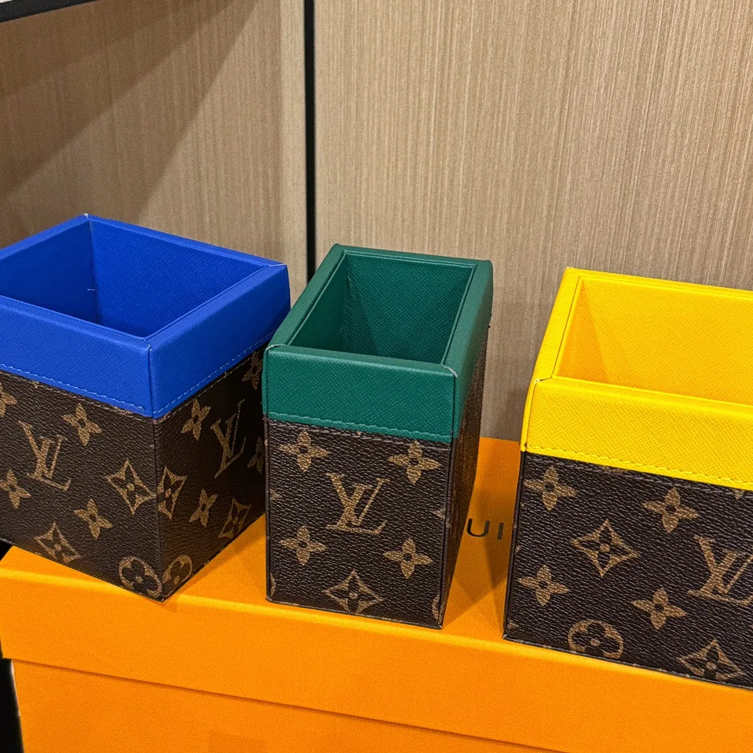 LV 27FW XEHAOGK 004 트레이 18