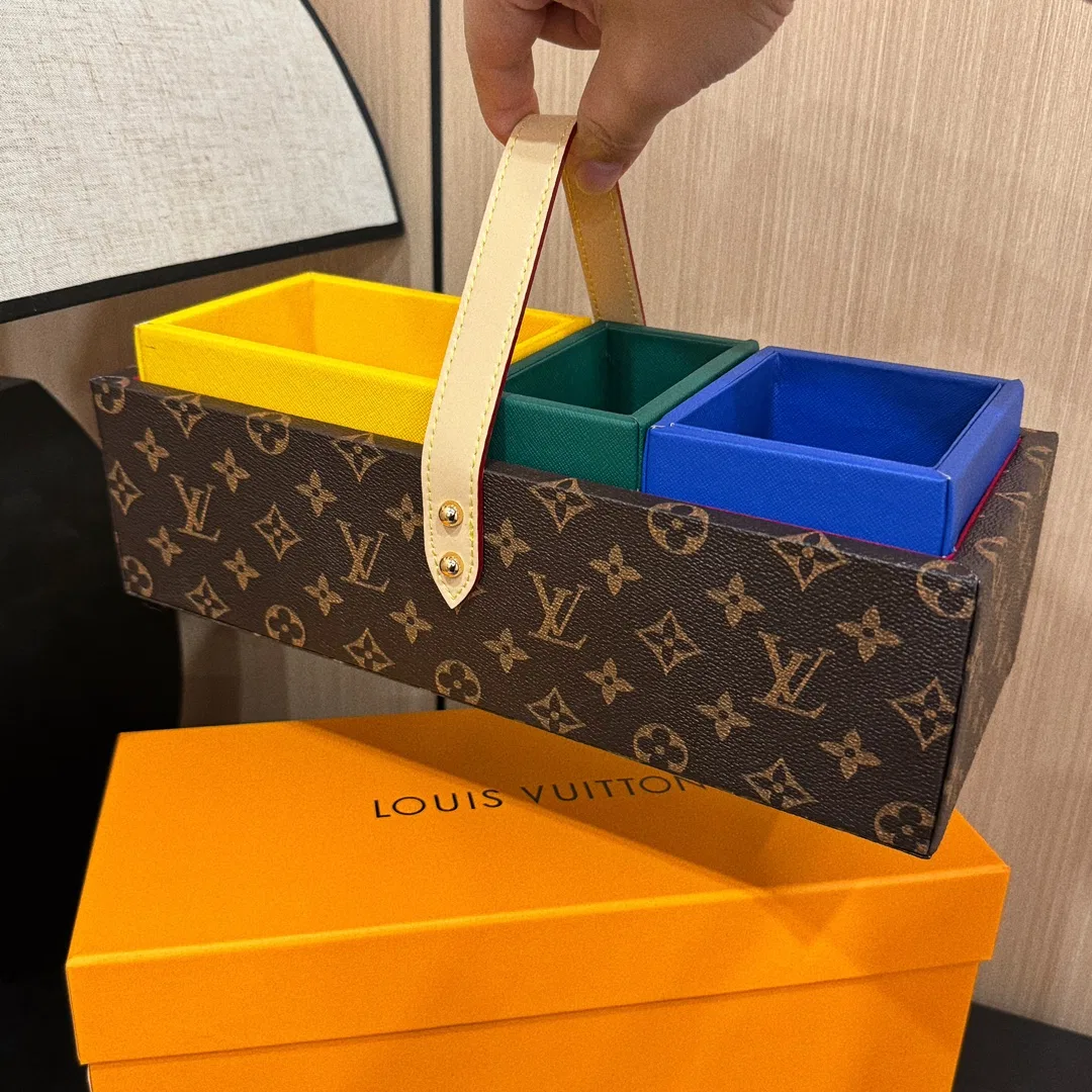 LV 27FW XEHAOGK 004 트레이 21