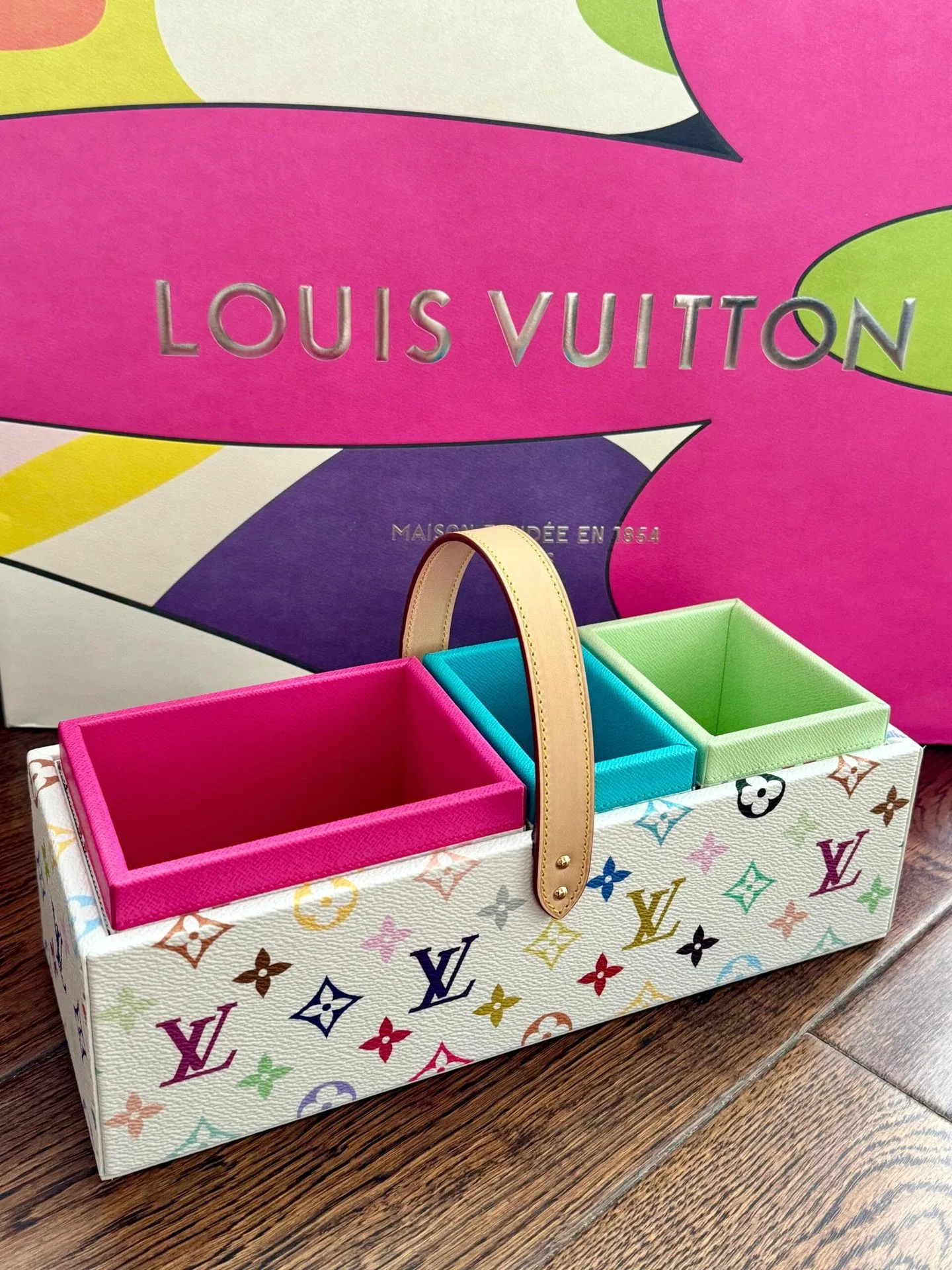 LV 27FW XEHAOGK 004 트레이 39