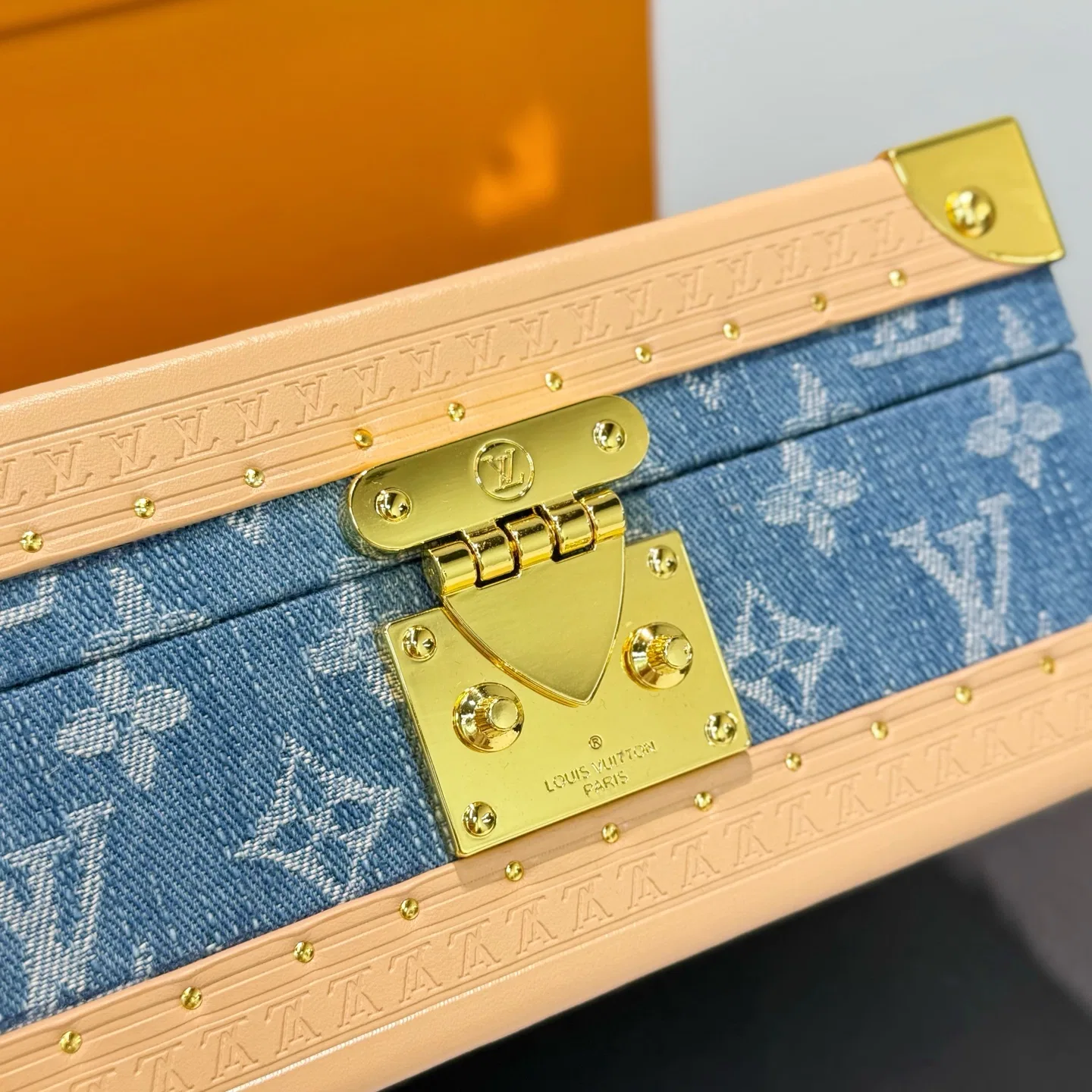 LV 27FW XEHAOGK 008 휴지케이스 8