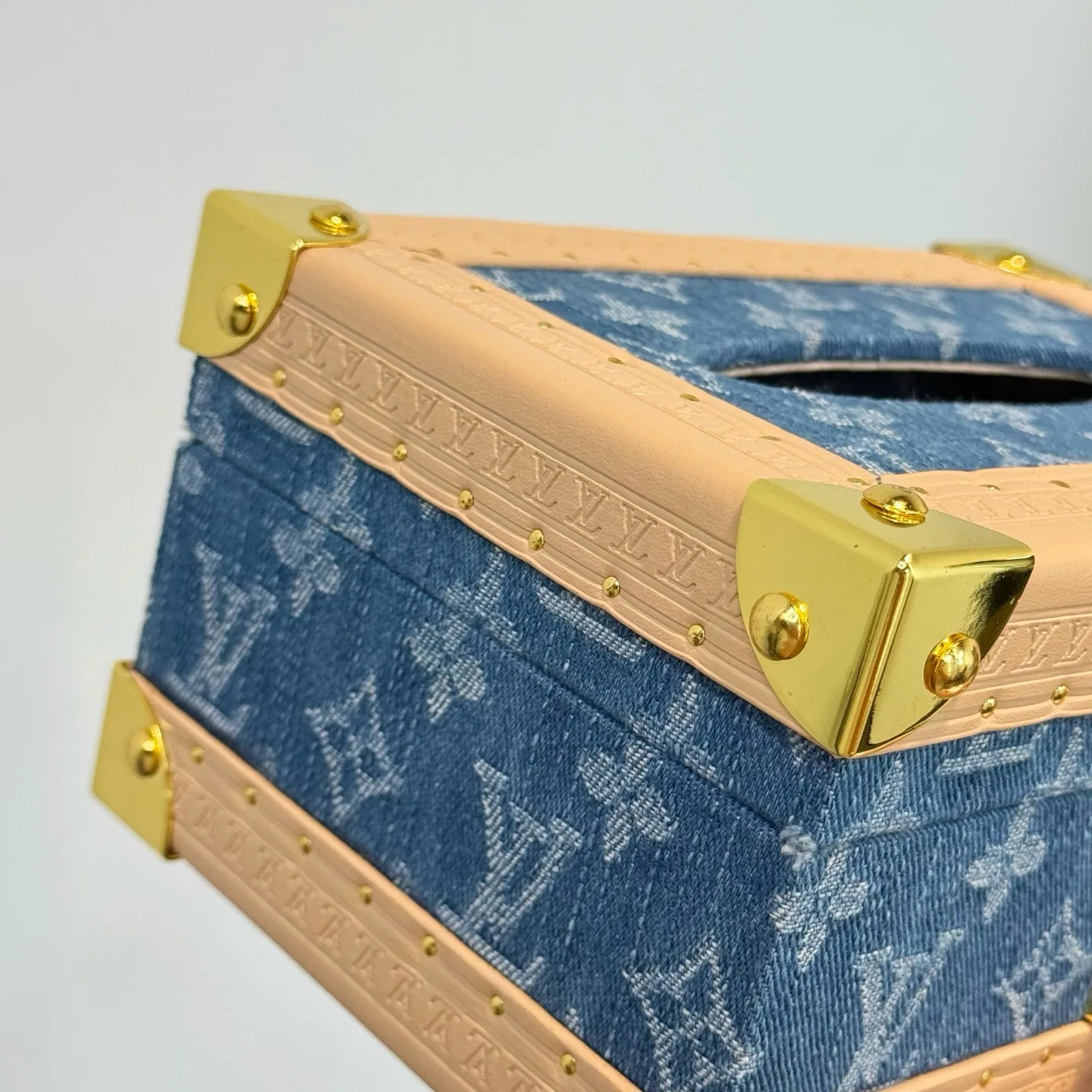 LV 27FW XEHAOGK 008 휴지케이스 9