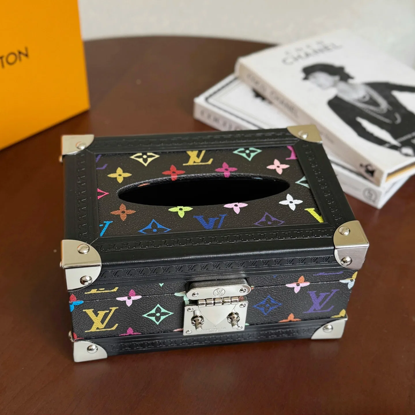LV 27FW XEHAOGK 008 휴지케이스 39