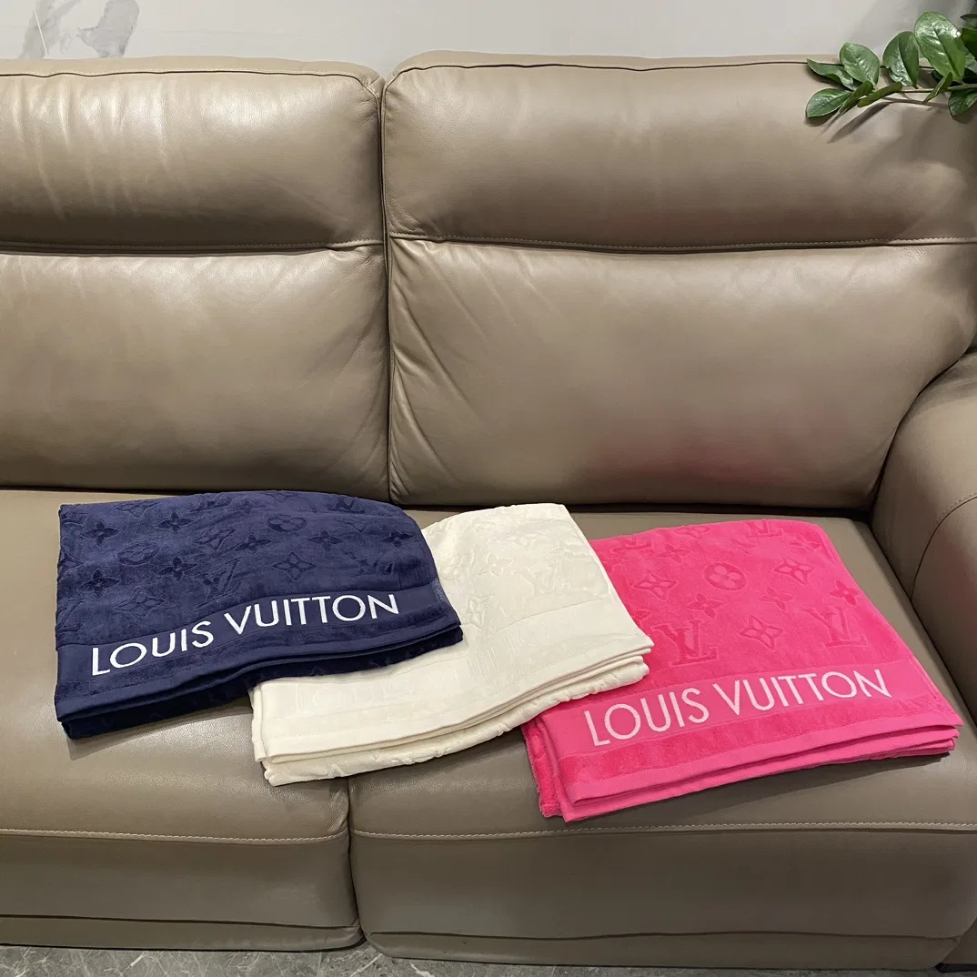 LV 27FW XHWLRED 015 타올 23