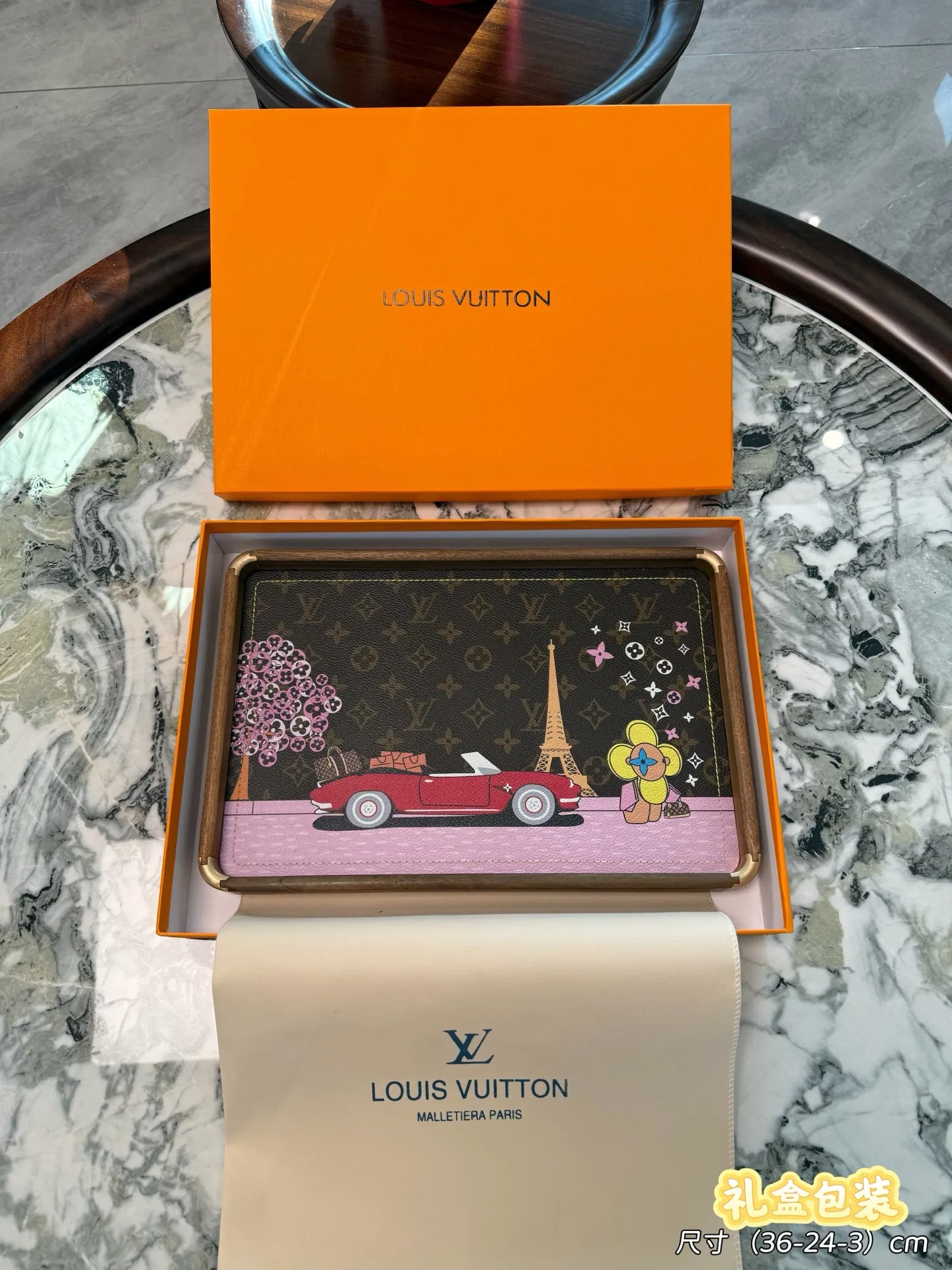 LV 27FW XHWLRED 030 트레이 12