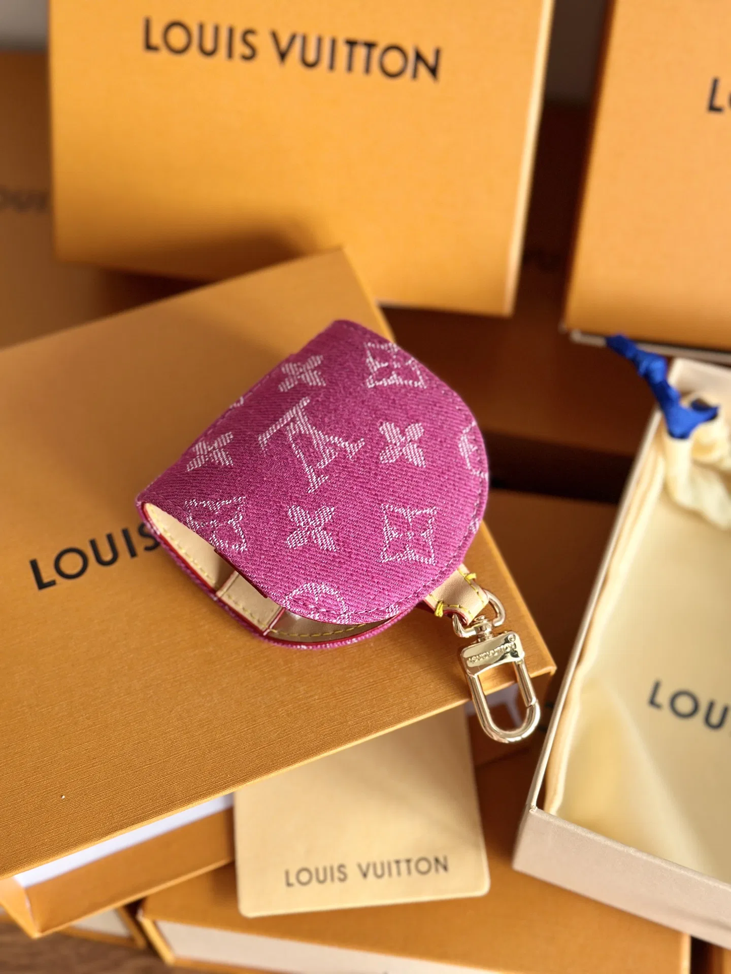 LV 27FW XHWLRED 033 애견목줄세트 19