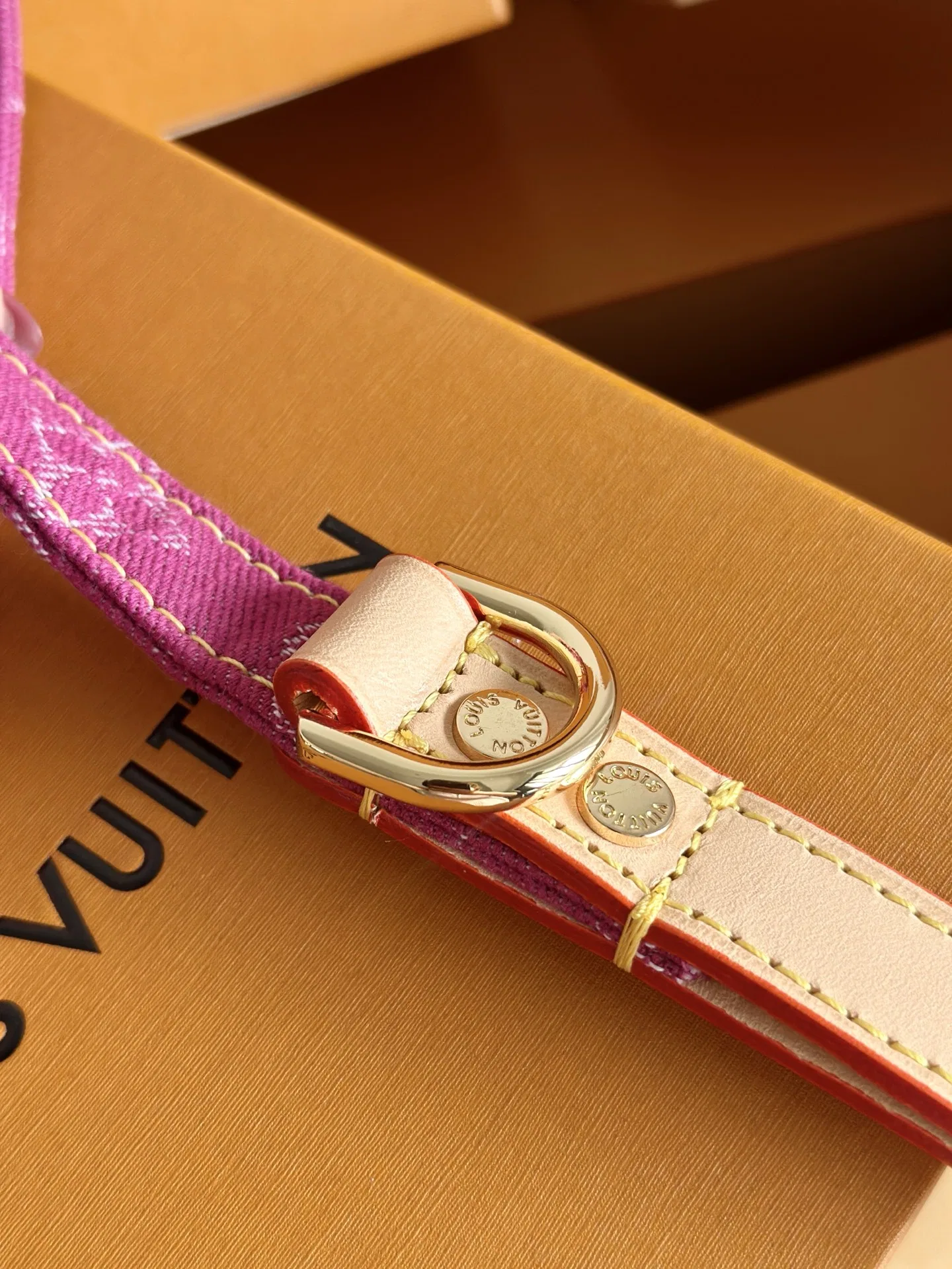 LV 27FW XHWLRED 033 애견목줄세트 24