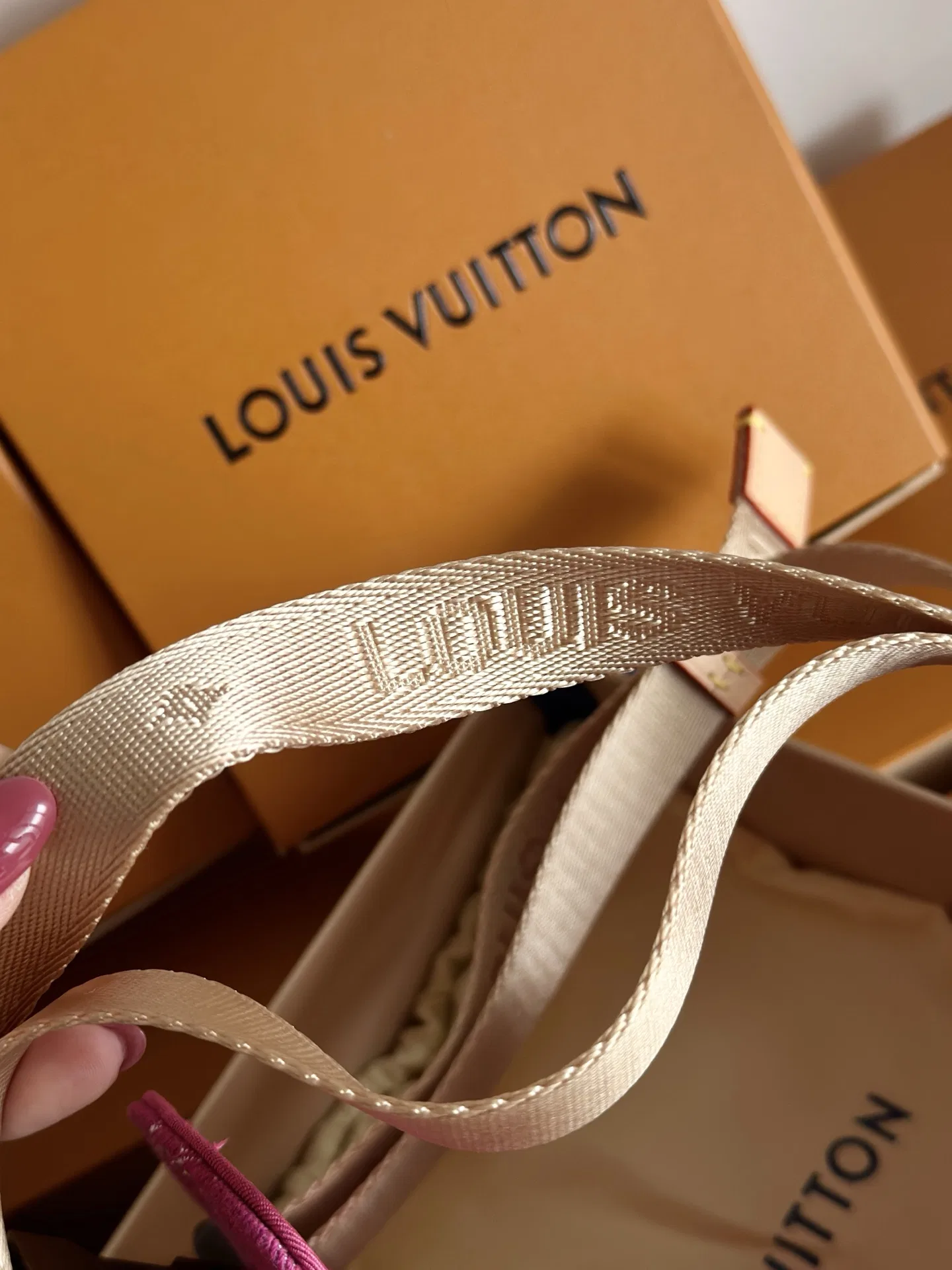 LV 27FW XHWLRED 033 애견목줄세트 42