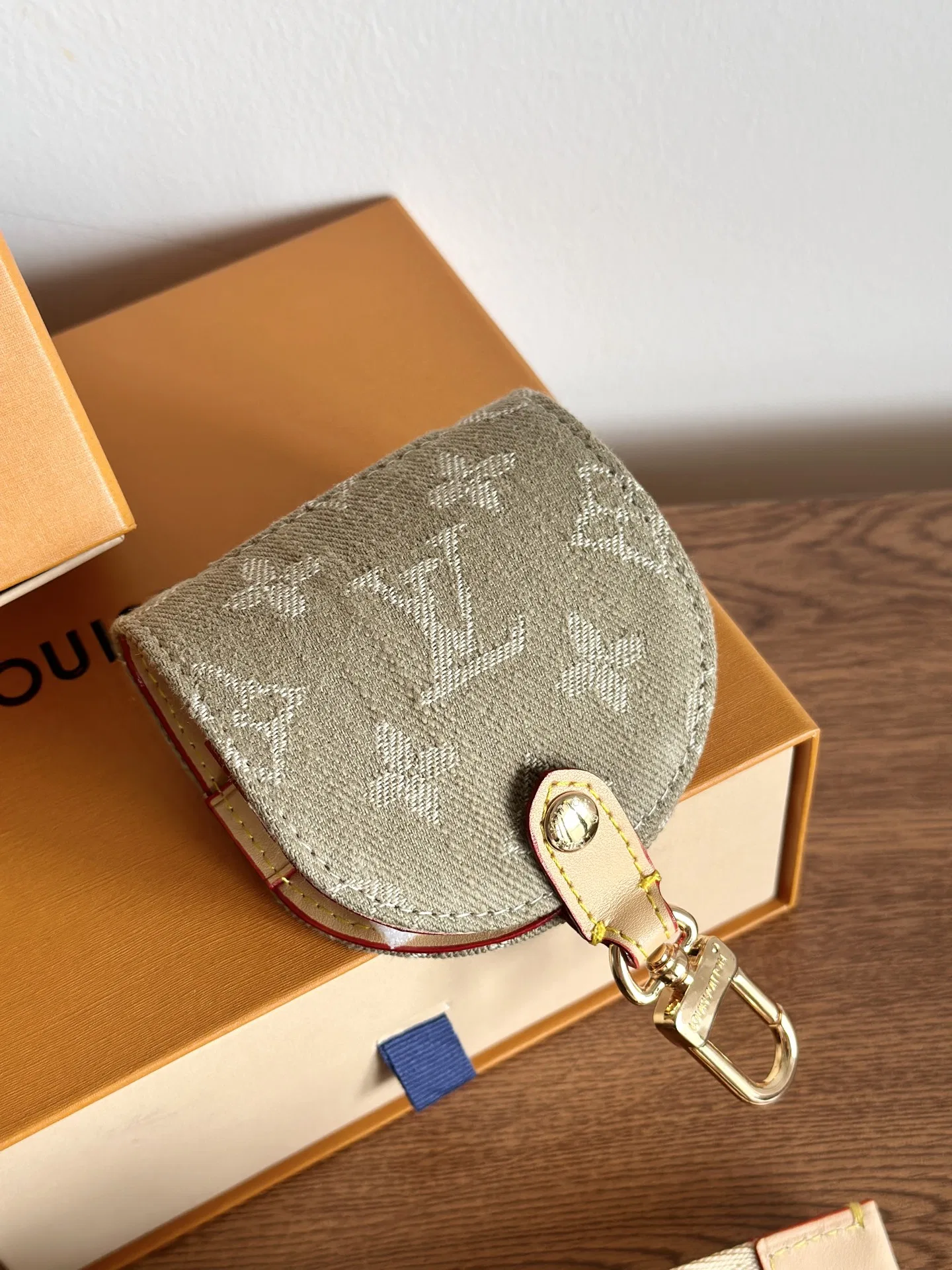 LV 27FW XHWLRED 033 애견목줄세트 60