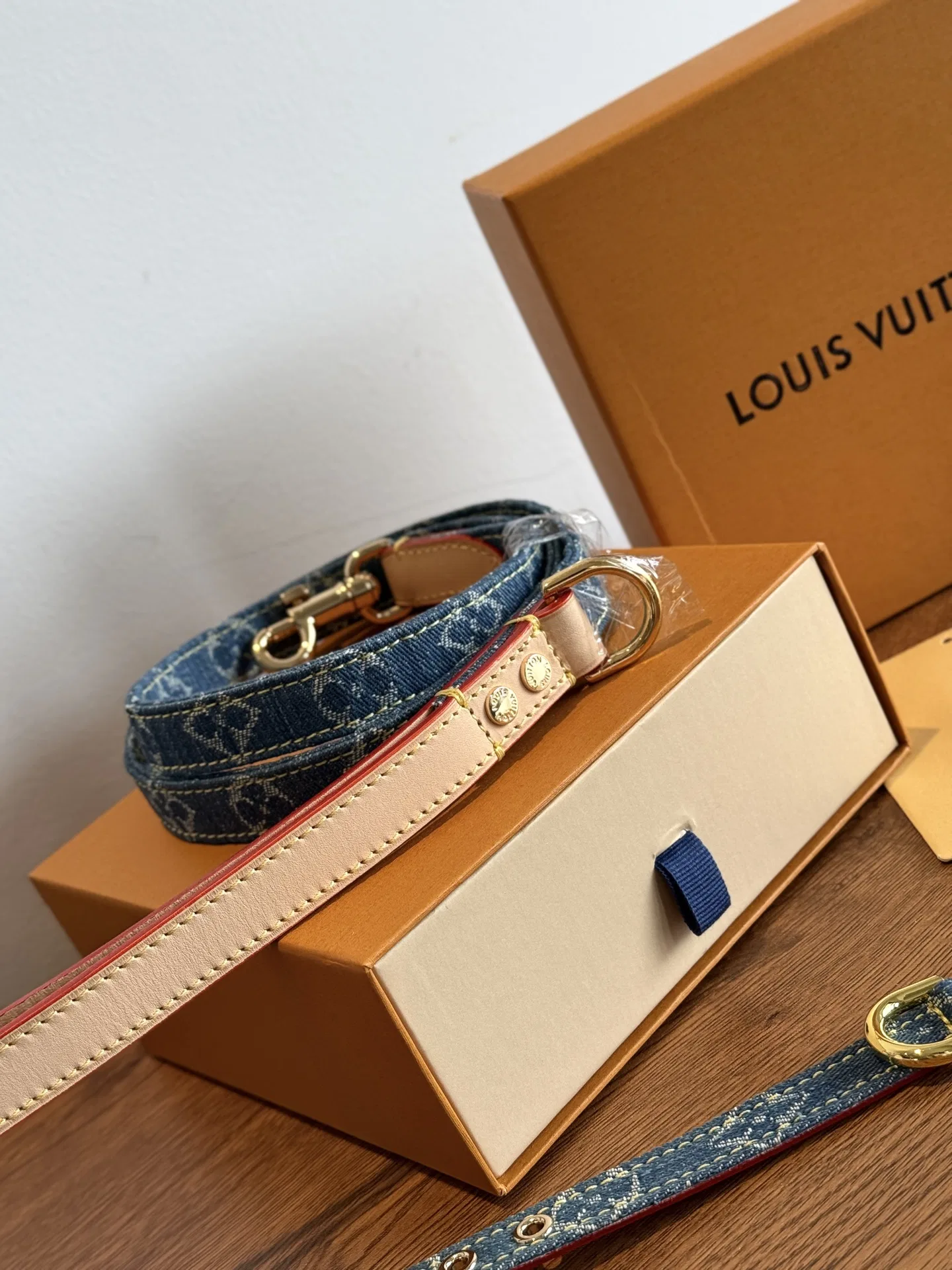 LV 27FW XHWLRED 035 애견목걸이 52