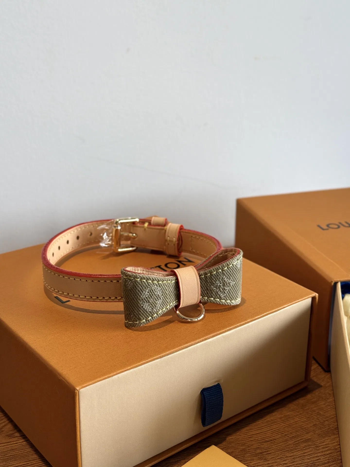 LV 27FW XHWLRED 037 애견목걸이 18