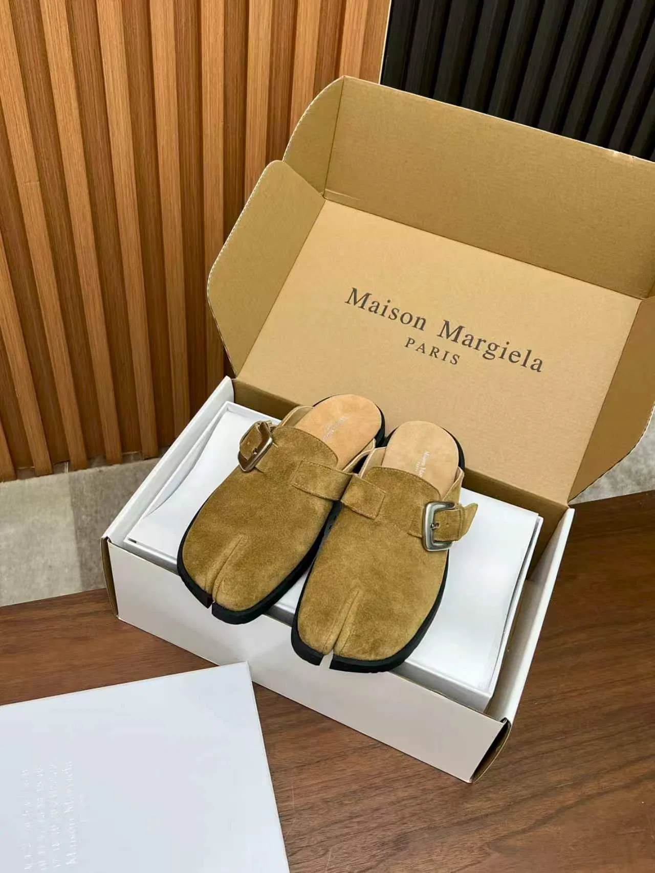 MARAGIELA 27FW CMAAZVJ 001 로퍼 27