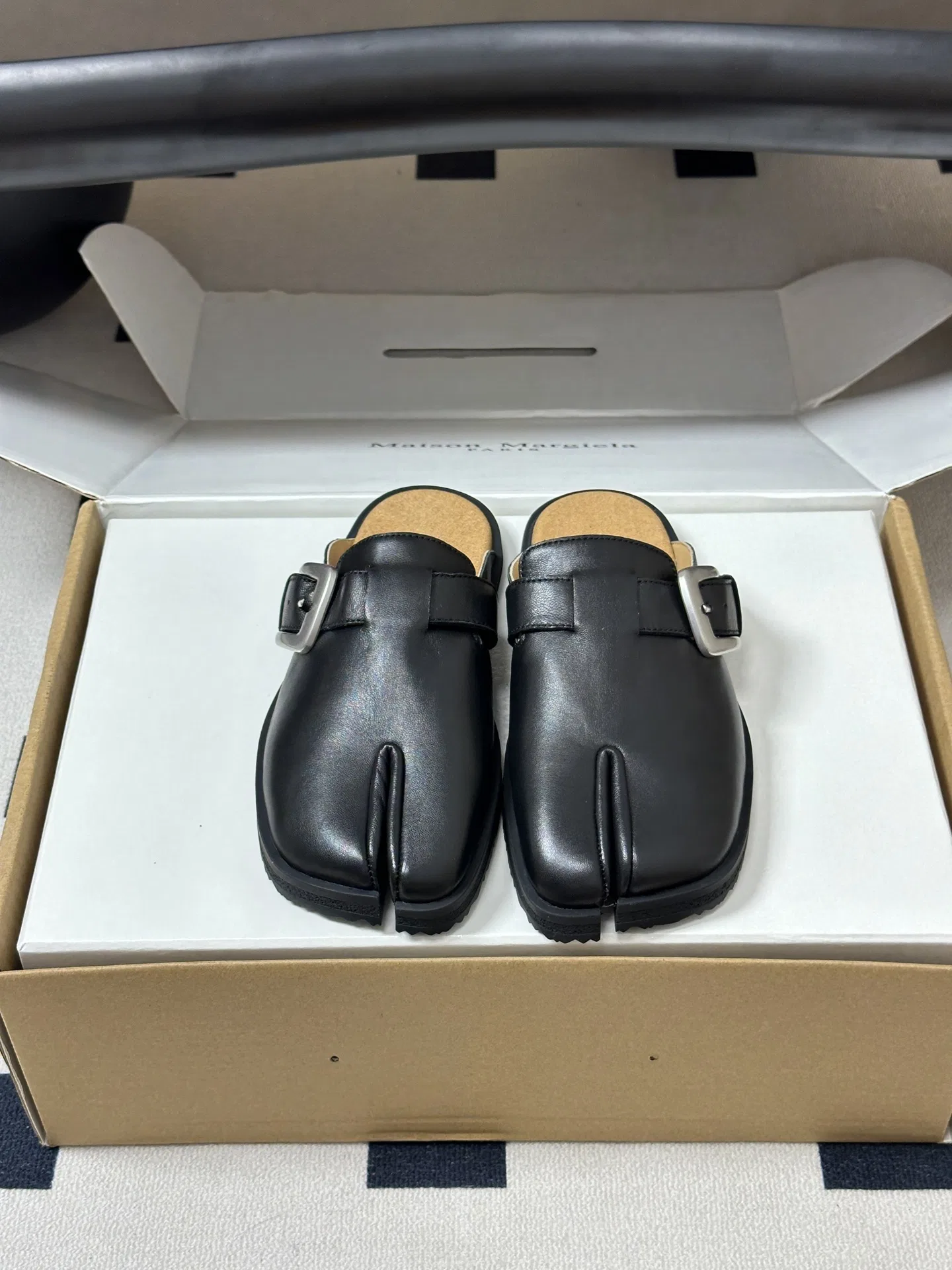 MARAGIELA 27FW CMAAZVJ 004 로퍼 15