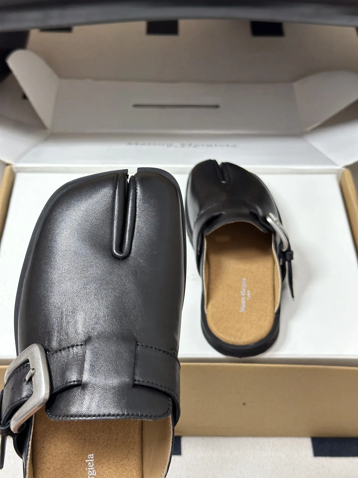 MARAGIELA 27FW CMAAZVJ 004 로퍼 17