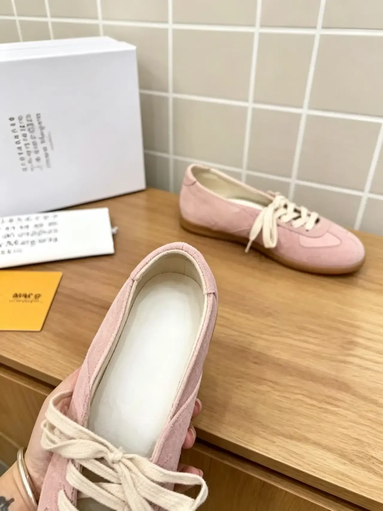 MARAGIELA 27FW CMAAZVJ 008 플랫슈즈 8