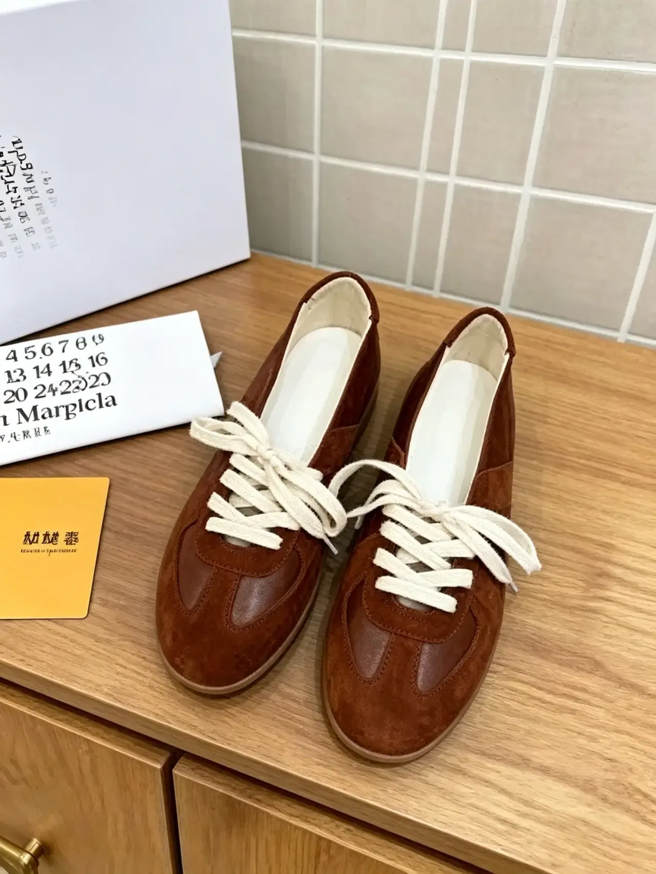 MARAGIELA 27FW CMAAZVJ 008 플랫슈즈 21