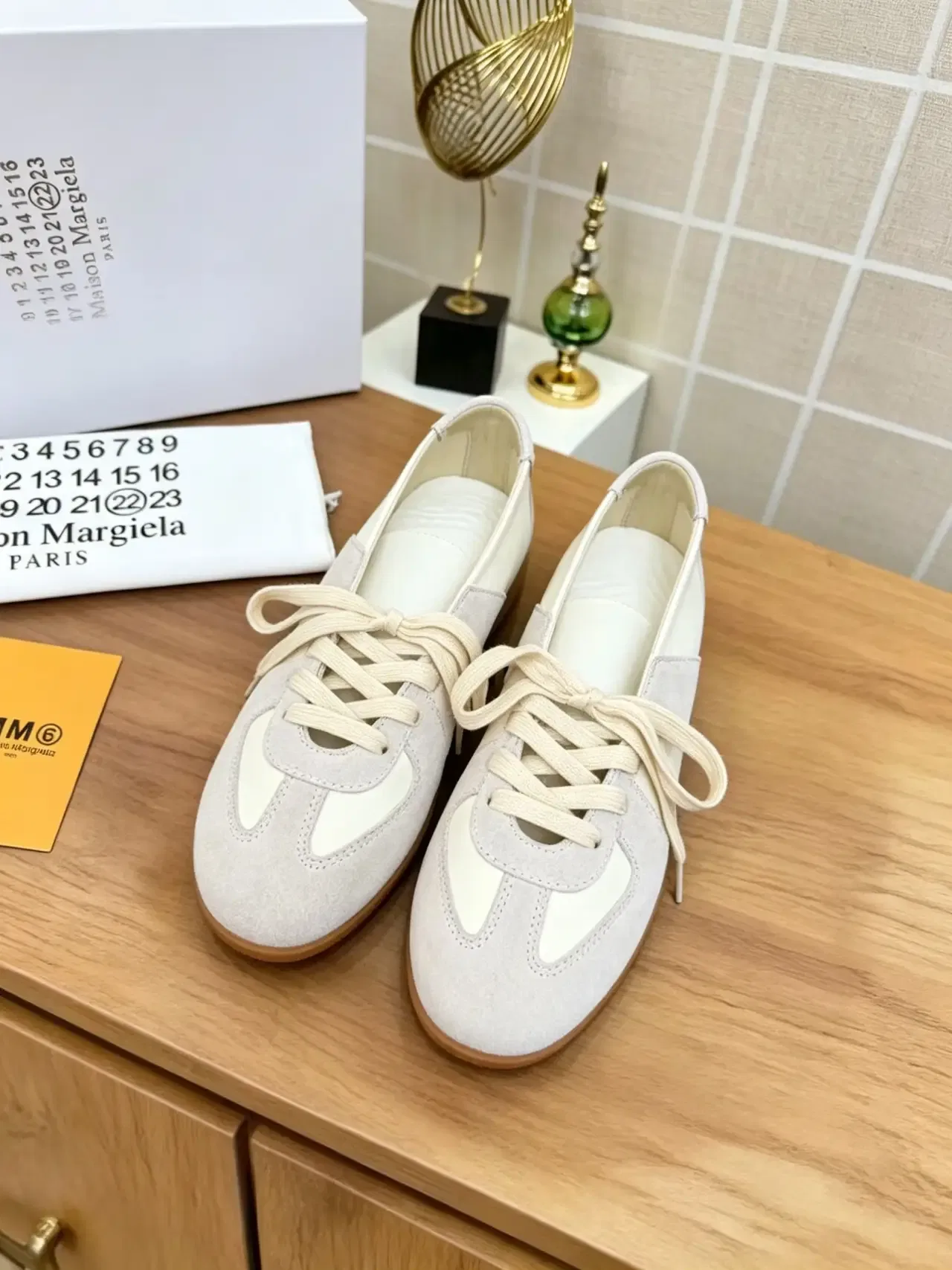 MARAGIELA 27FW CMAAZVJ 008 플랫슈즈 30